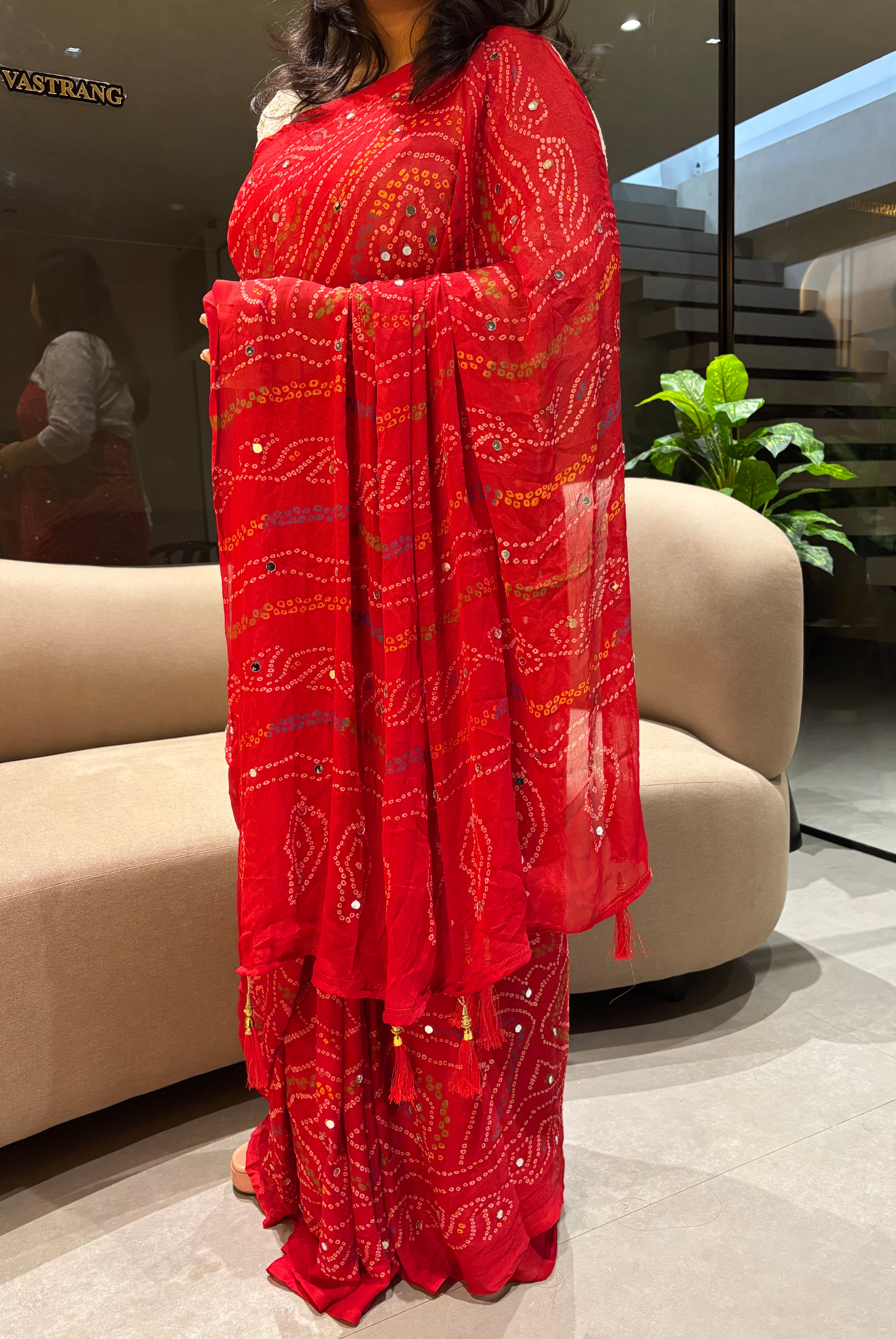 Blooming Party Wear Georgette Bandhani Print Tussels n Mirror Work Designer Saree With Blouse Piece