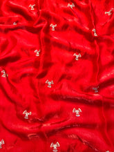 Load image into Gallery viewer, Quintessential Party Wear Fendy Satin Silk Dual Shaded Sequence Work Flower Butti Fancy Designer Saree
