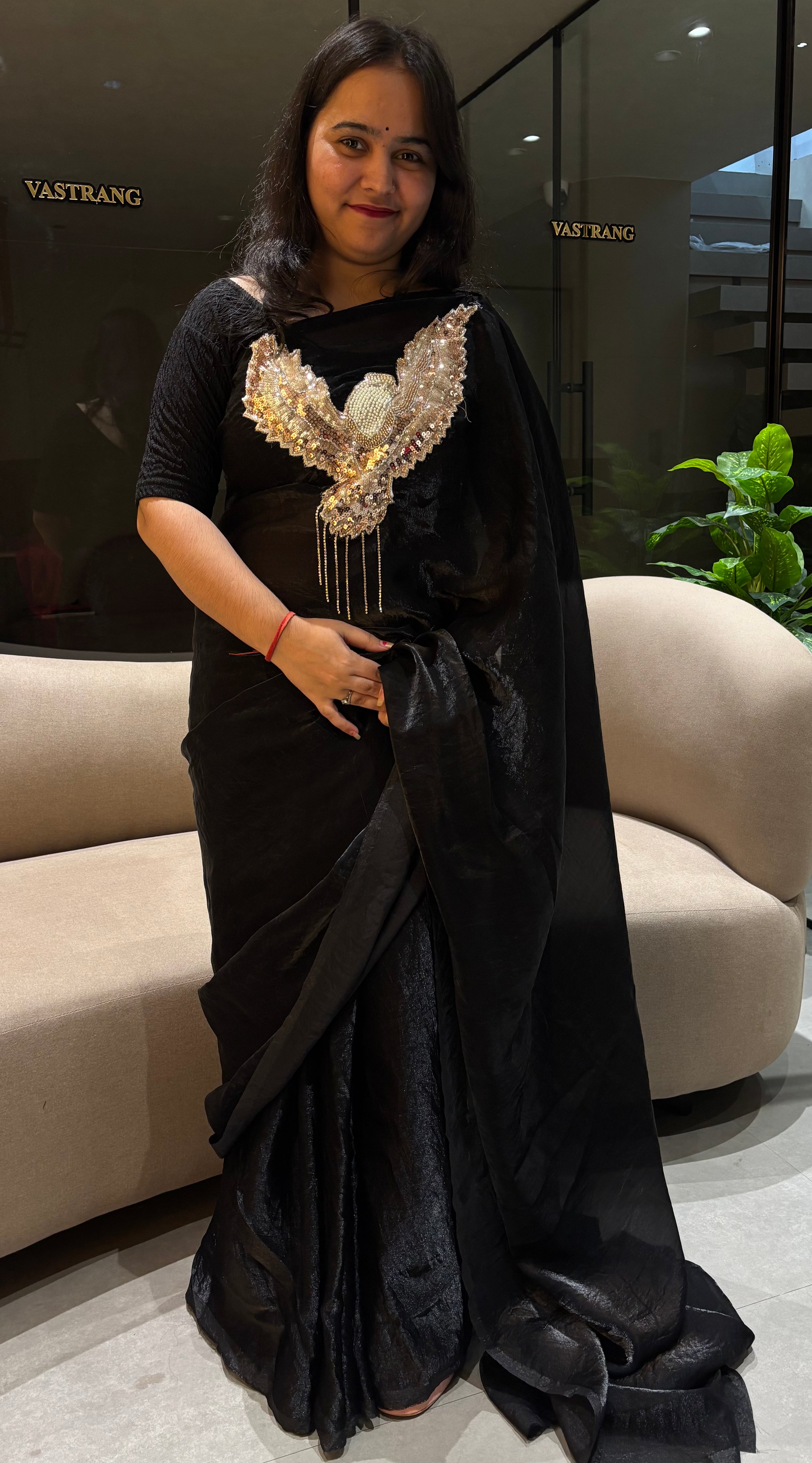 Divine Party Wear Soft Silk Handwork Fancy Saree With Blouse Piece