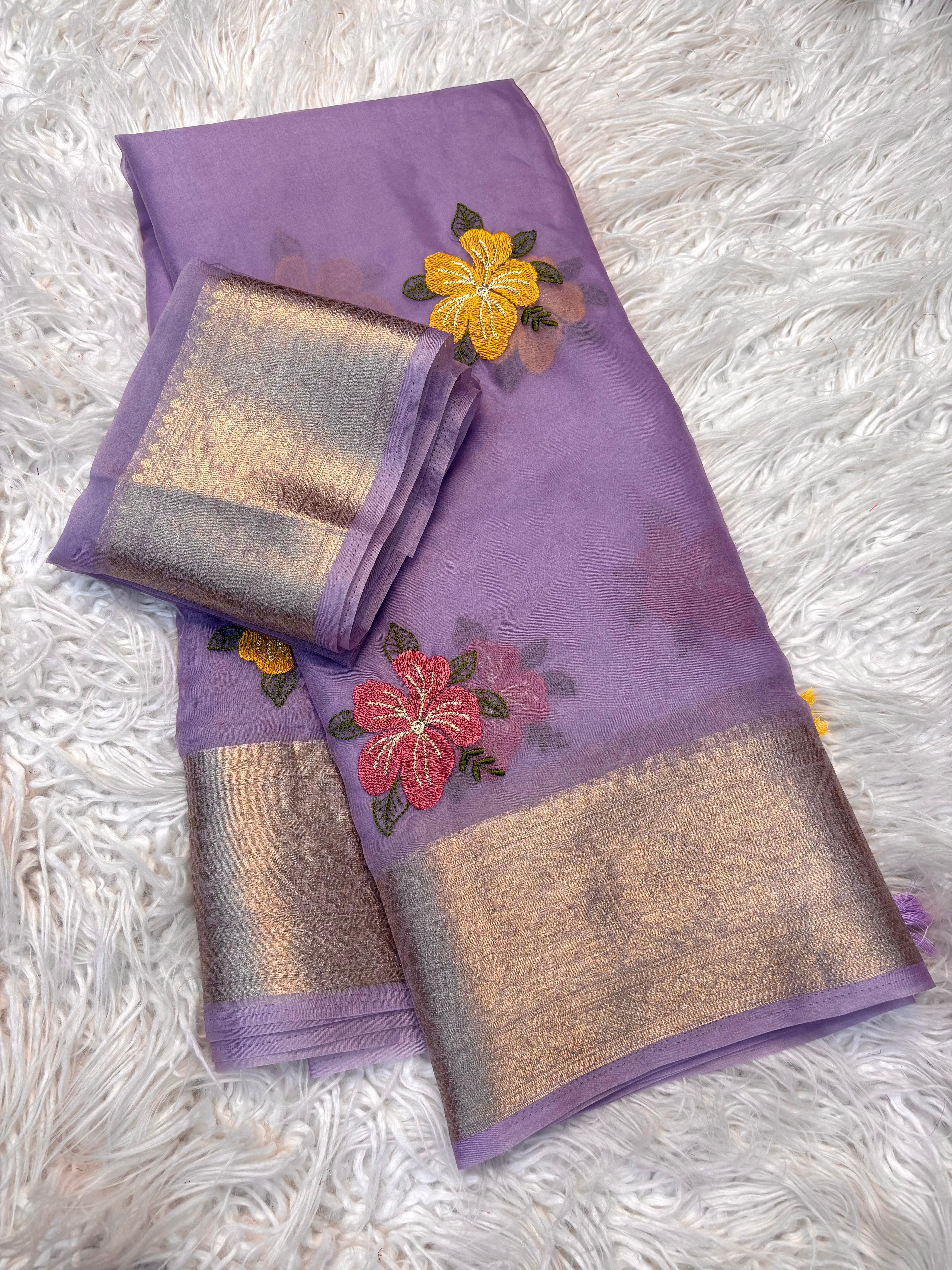 Effervescent Function Wear Organza Jacqurad Weaving Border Flower Thread Embroiderey Work Fancy Saree