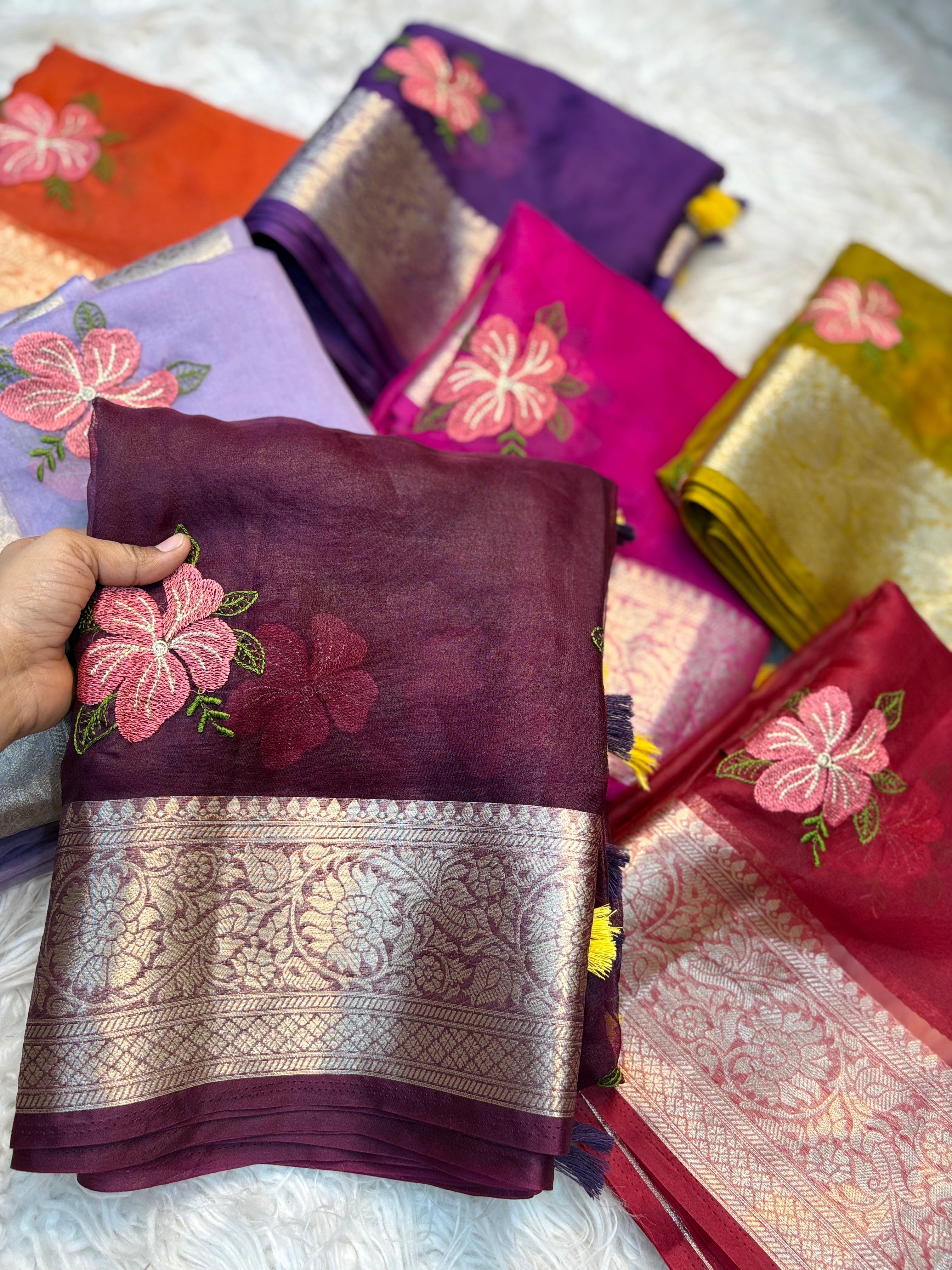Effervescent Function Wear Organza Jacqurad Weaving Border Flower Thread Embroiderey Work Fancy Saree