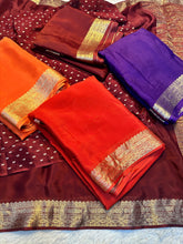 Load image into Gallery viewer, Effervescent Function Wear Chinnon Silk Jacquard Border Work Rich Pallu Fancy Saree With Blouse Piece
