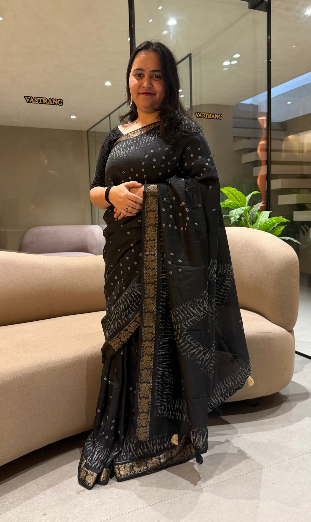 Evocative Function Wear Silk Pint Design Jacquard Border Fancy Saree With Blouse Piece