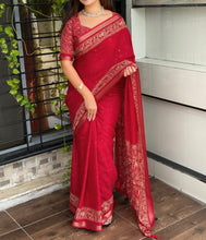 Load image into Gallery viewer, Entrancing Pure Mul Cotton Sequence  With Ajrakh Prined Fancy Designer Saree With Gratifying Blouse Piece
