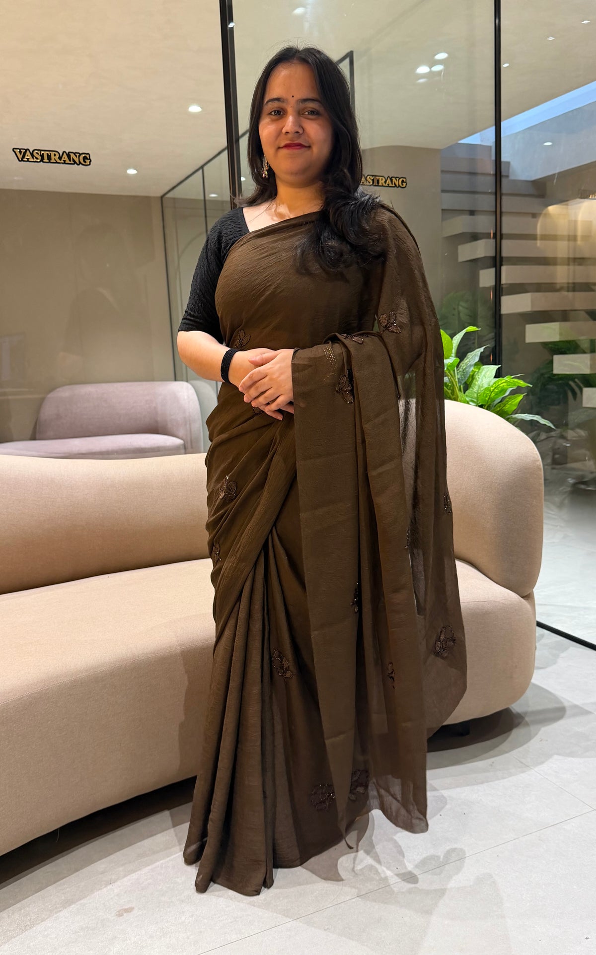Charming Festive Wear Silk Embroidery n Thread Work Fancy Saree With Blouse Piece