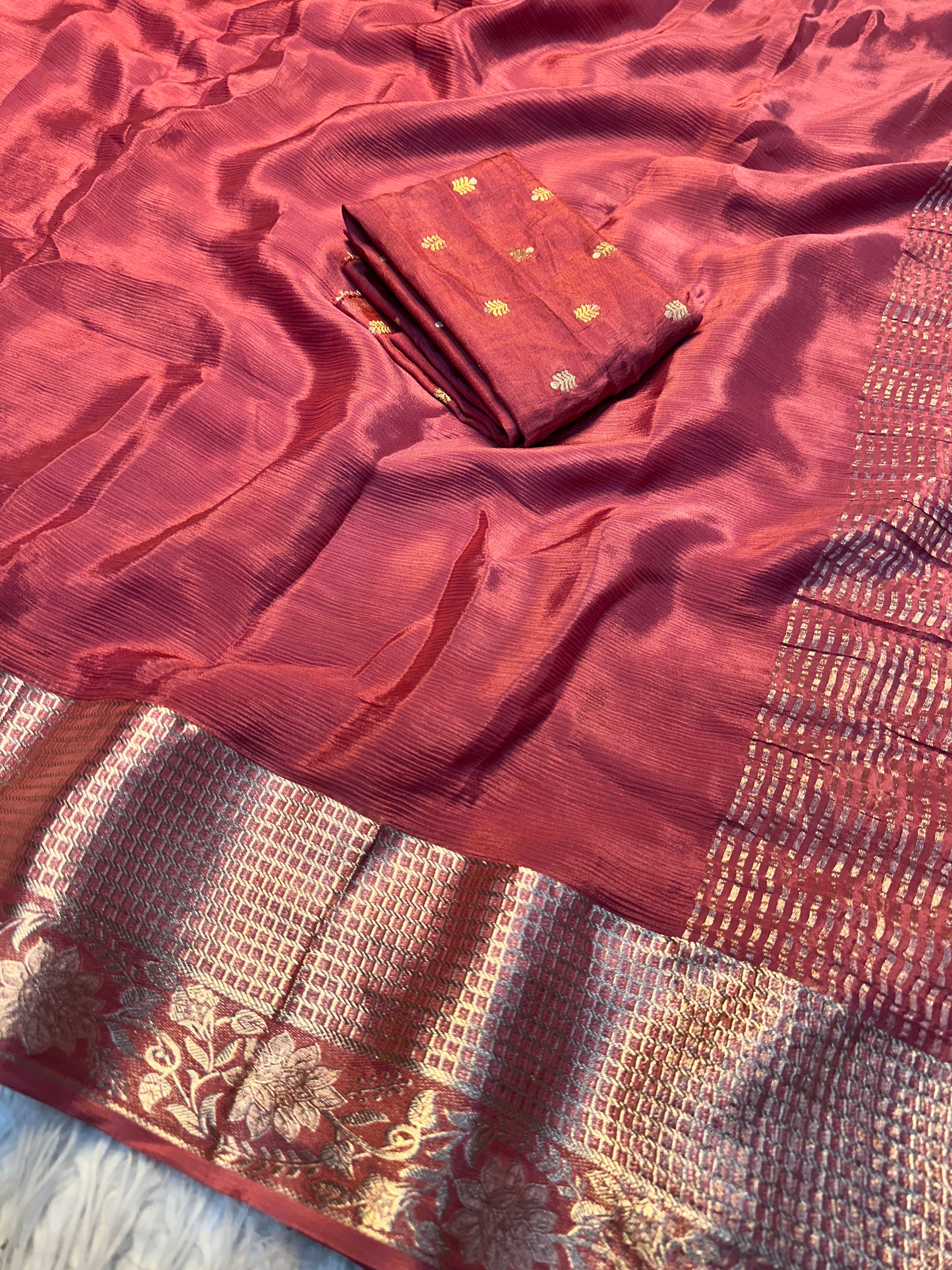 Desirable Festive Wear Viscose Chinon Silk Zari Weaving Border Fancy Saree With Blouse Piece
