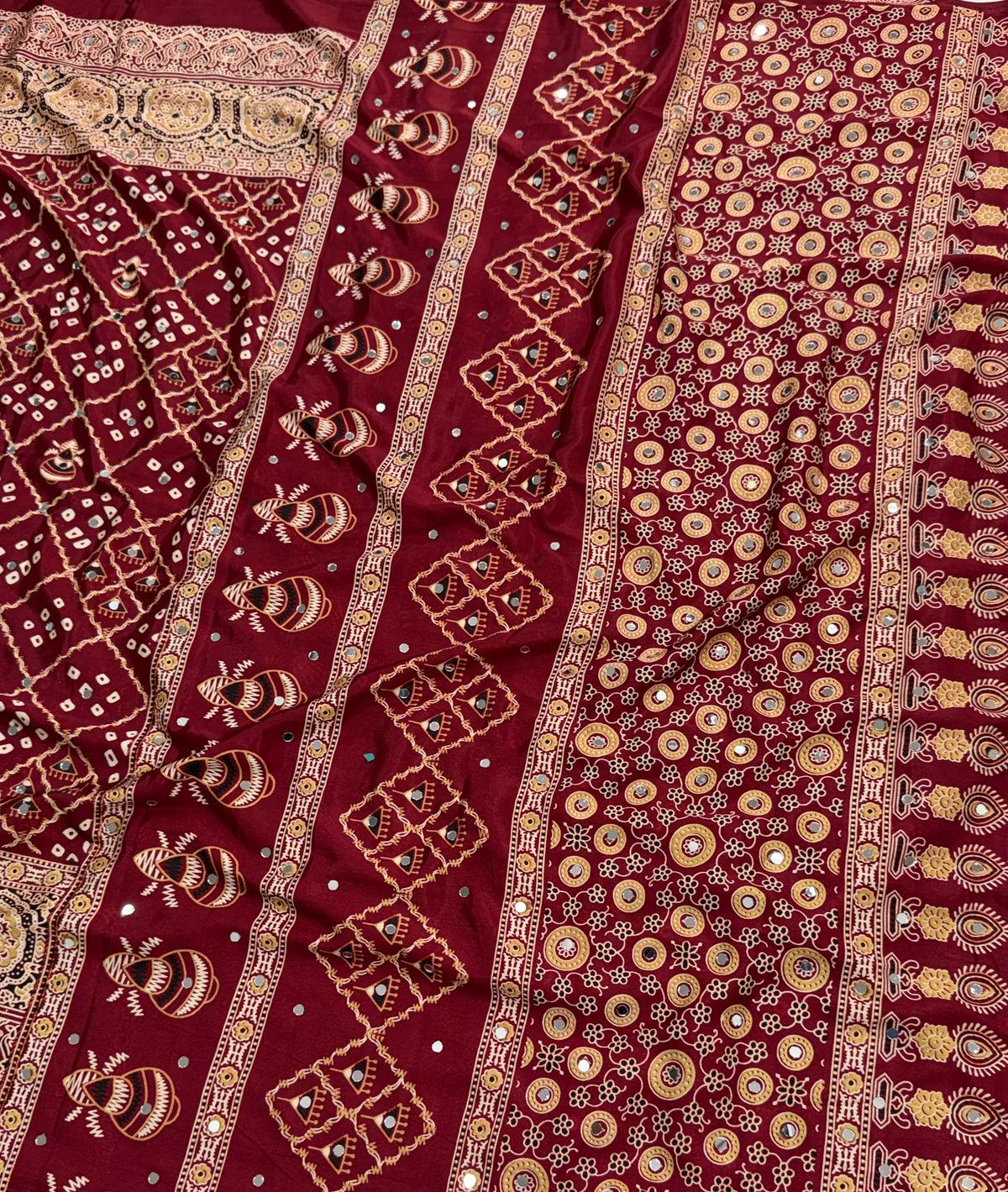 Glamorous Party Wear Silk Bandhani Print Mirror Work Rich Pallu Fancy Saree With Blouse Piece