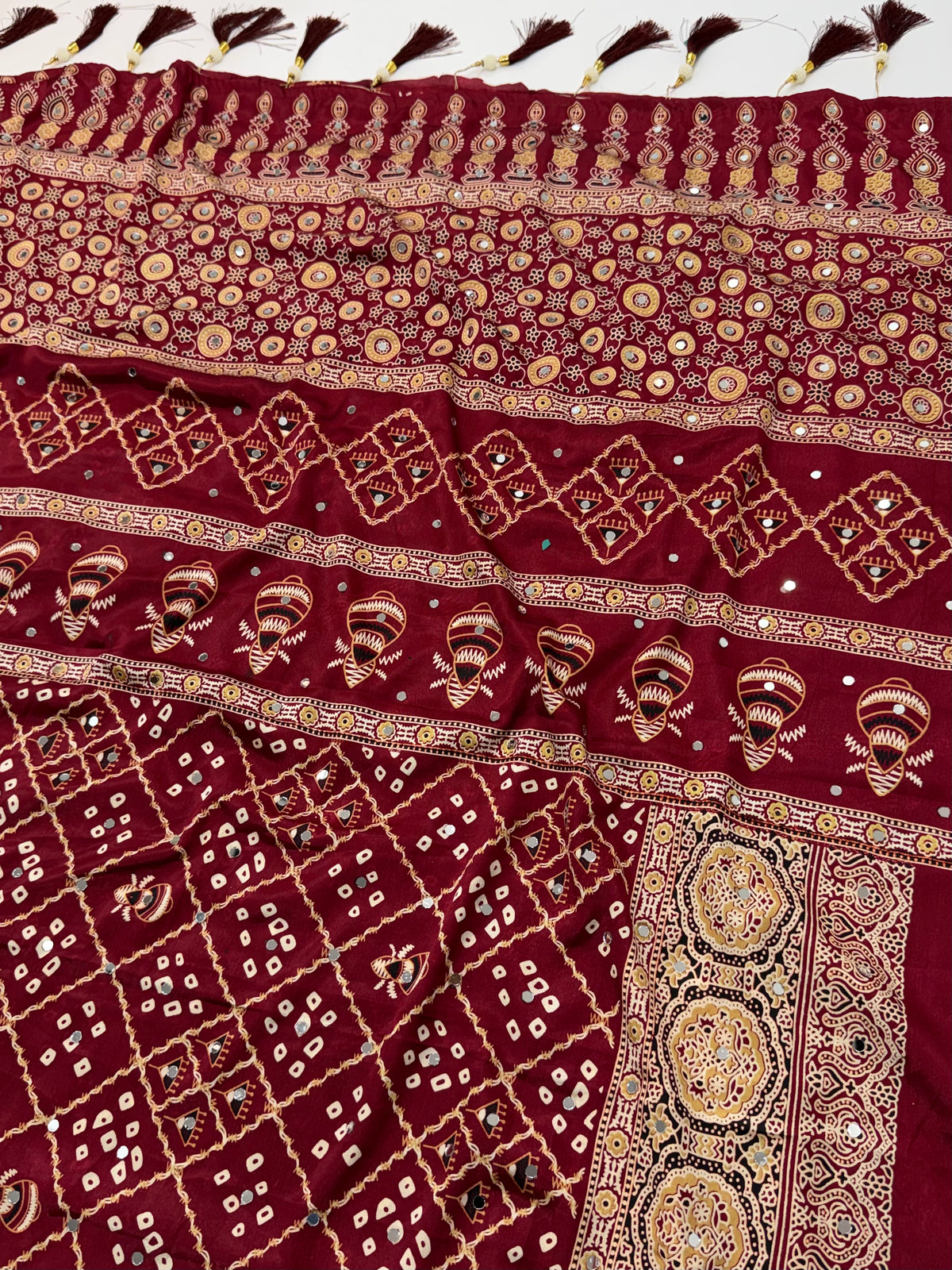Glamorous Party Wear Silk Bandhani Print Mirror Work Rich Pallu Fancy Saree With Blouse Piece