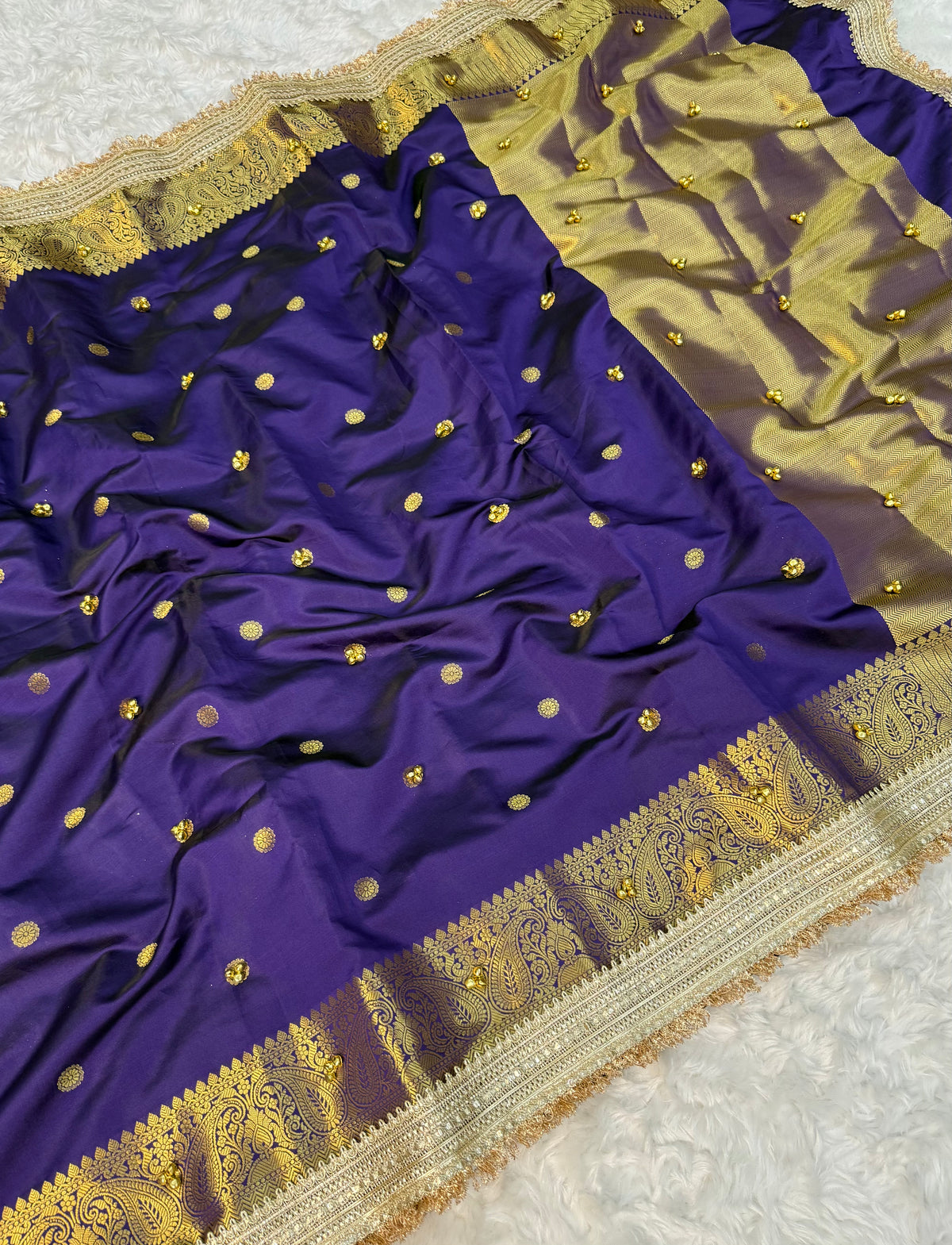 Incomparable Function Wear Banarasi Silk Zari Weaving Border Rich Pallu Ghungroo Work Saree With Blouse Piece