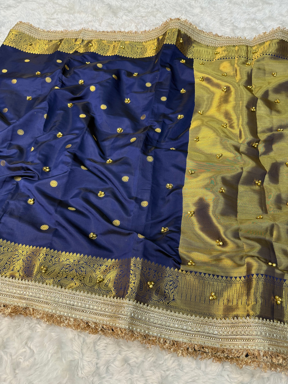 Gorgeous Party Wear Soft Silk Butti Work Jacquard Weaving Border Fancy Saree With Blouse Piece