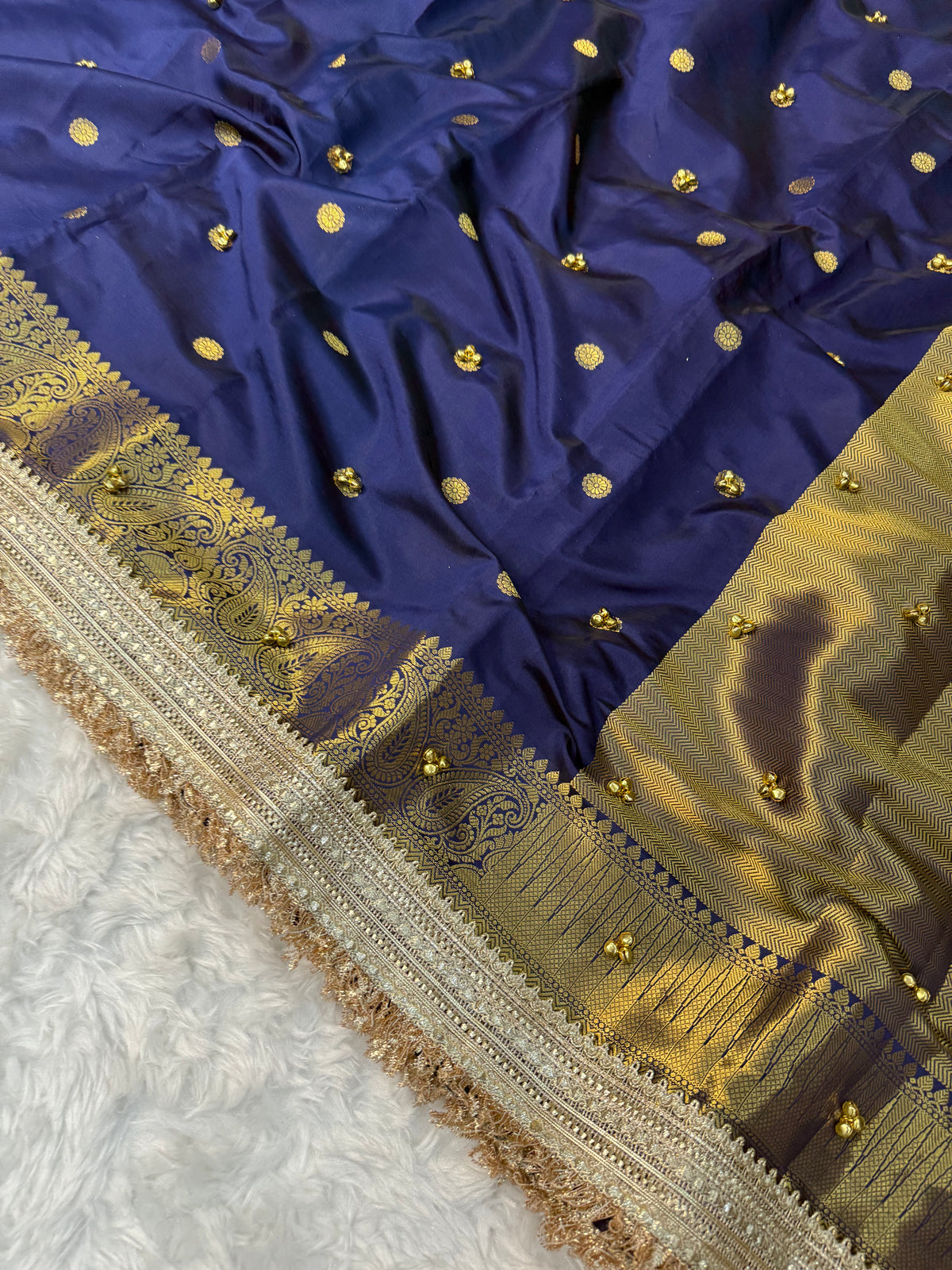 Gorgeous Party Wear Soft Silk Butti Work Jacquard Weaving Border Fancy Saree With Blouse Piece