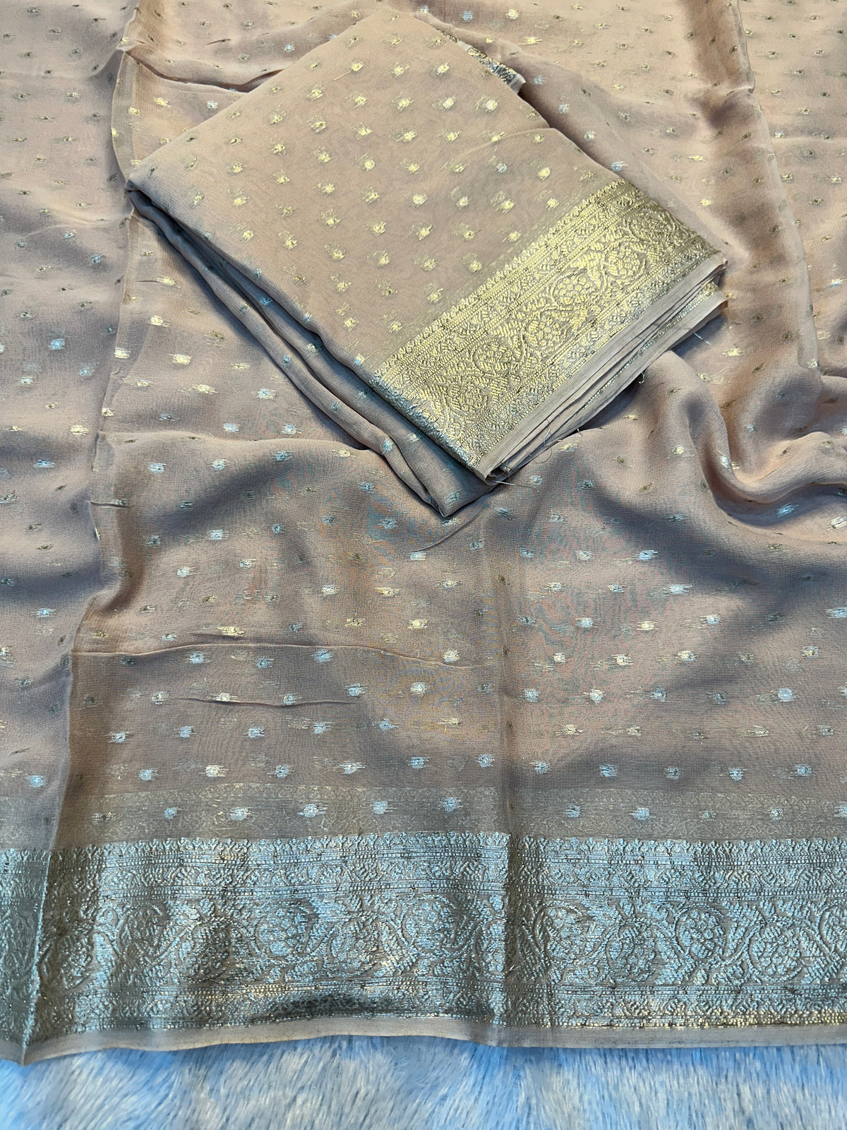 Gorgeous Festive Wear Viscose Georgette Jacquard Zari Weaving Work Fancy Designer Saree