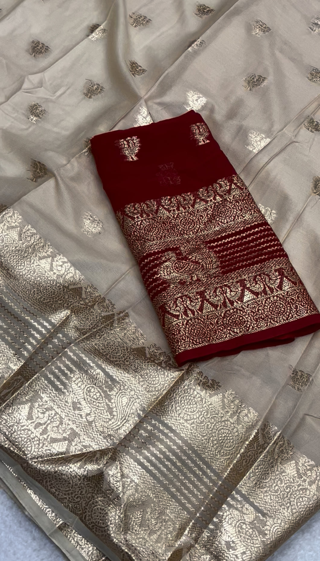 New Festive Wear Beige Color Viscose Georgette Jacquard Zari Work Fancy Designer Saree