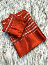 Load image into Gallery viewer, Fantabulous Festive Wear Viscose Silk Satin Border Zari Design Fancy Saree With Blouse Piece
