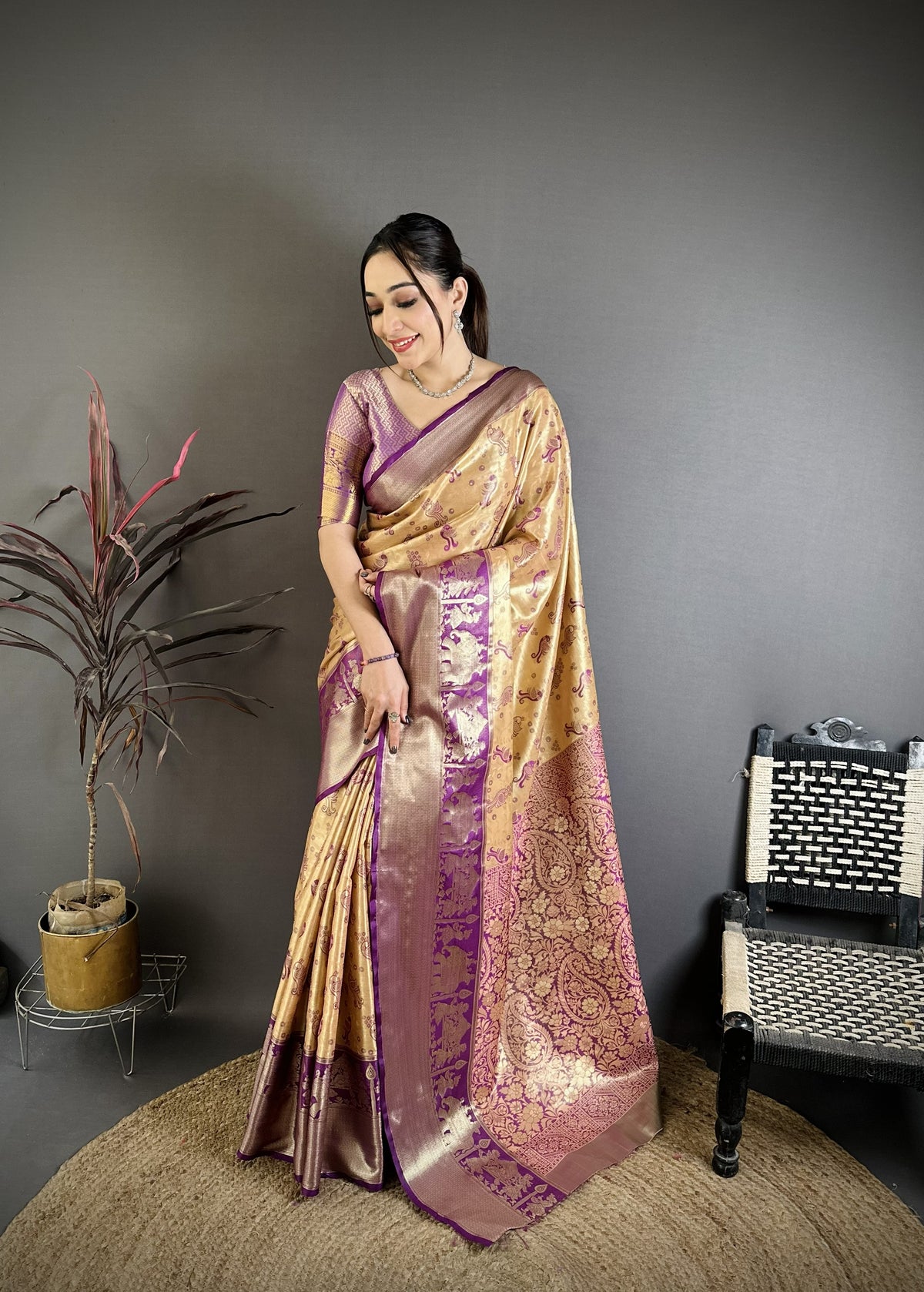 Splendorous Wedding Wear Kanjivaram Silk Rich Pallu With Jacquard Border Designer Sarre For Weeding