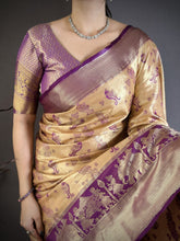 Load image into Gallery viewer, Splendorous Wedding Wear Kanjivaram Silk Rich Pallu With Jacquard Border Designer Sarre For Weeding
