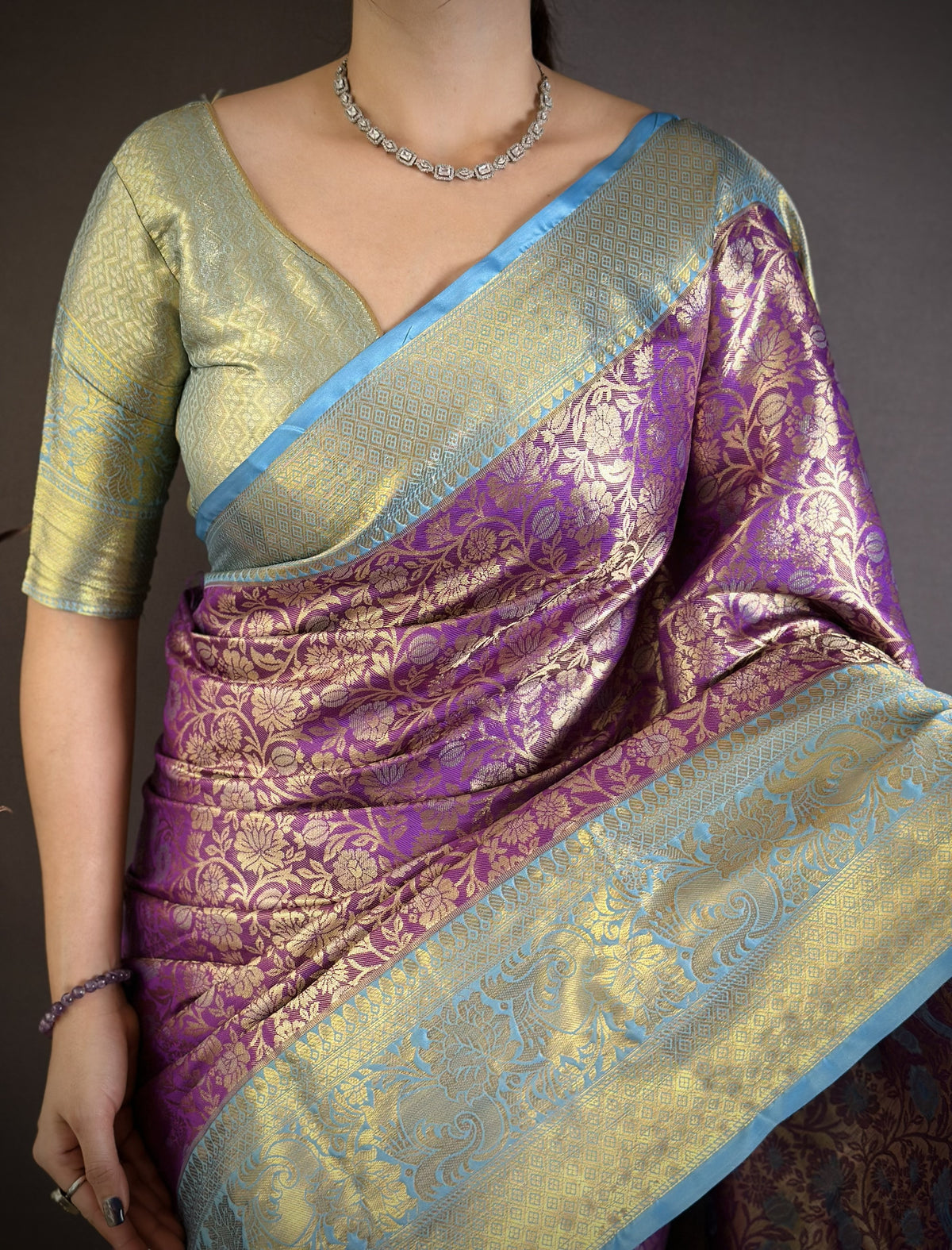 Charismatic Wedding Wear Kanjivaram Silk Rich Pallu Jacquard Border Designer Saree With Contrast Blouse Piece