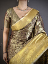 Load image into Gallery viewer, Charismatic Wedding Wear Kanjivaram Silk Rich Pallu Jacquard Border Designer Saree With Contrast Blouse Piece
