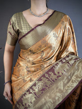 Load image into Gallery viewer, Splendorous Wedding Wear Kanjivaram Silk Rich Pallu With Jacquard Border Designer Sarre For Weeding
