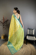 Load image into Gallery viewer, Splendorous Wedding Wear Kanjivaram Silk Rich Pallu With Jacquard Border Designer Sarre For Weeding
