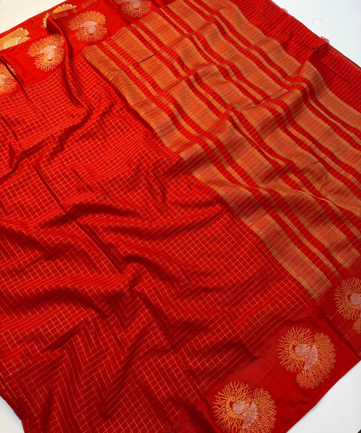 Captivating Party Wear Cotton Jacquard Border Rich Pallu Fancy Saree With Blouse Piece