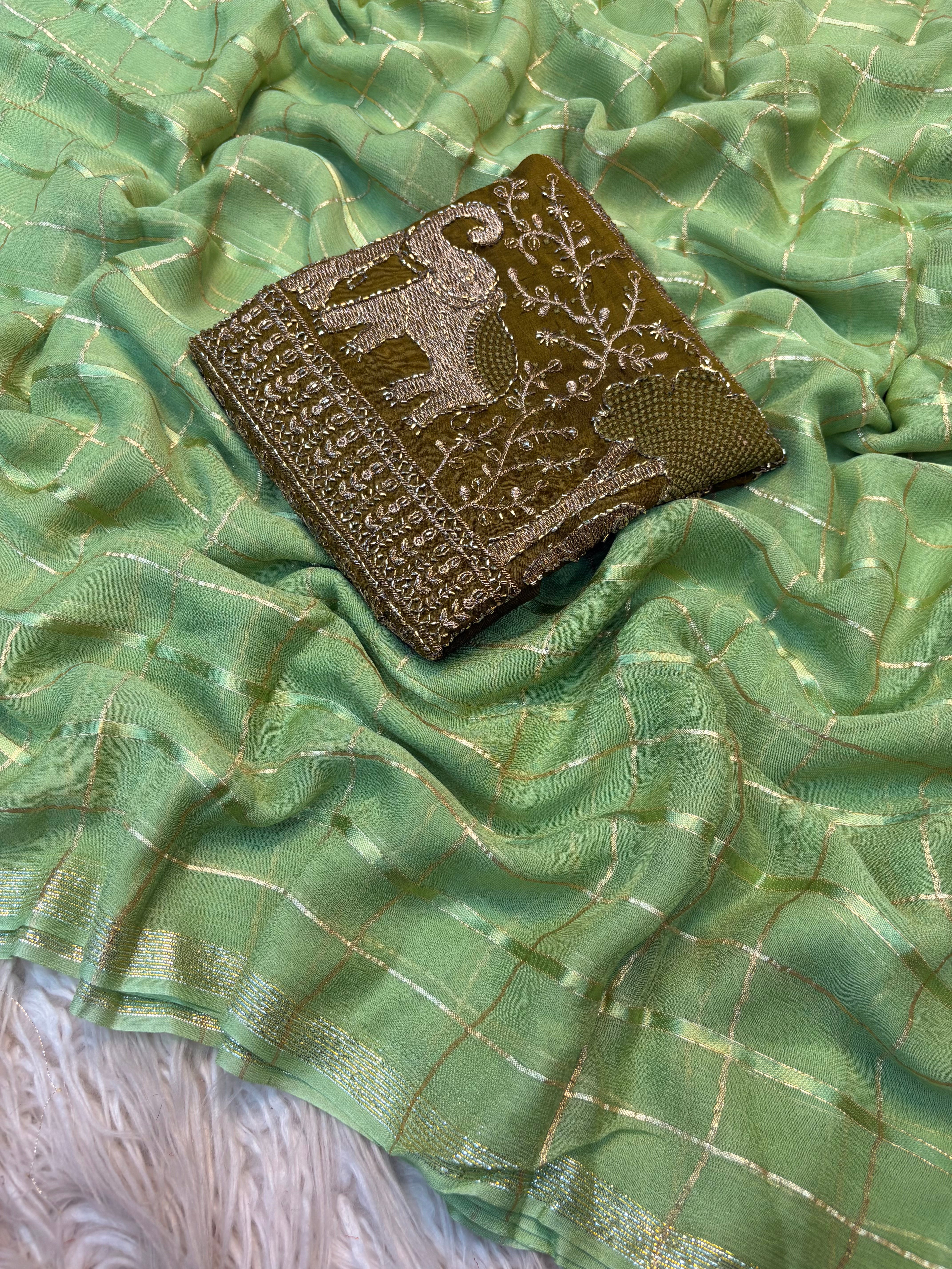 Gorgeous Function Wear Viscose Silk Handwork Blouse Designer Saree For Wedding