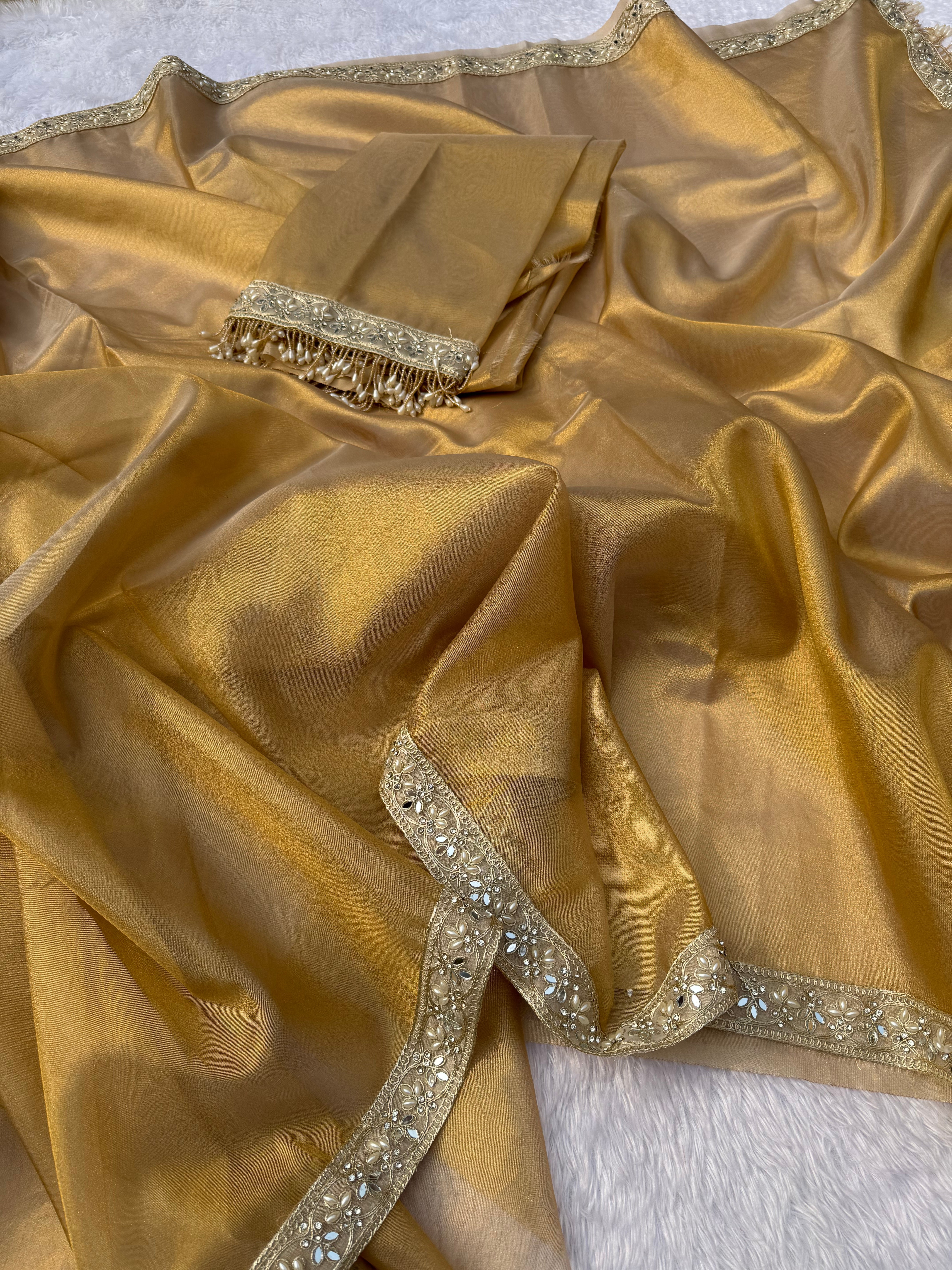 Redolent Wedding Wear Banarasi Tissue Silk Jacquard Zari Weaving Work Designer Saree With Matching Blouse