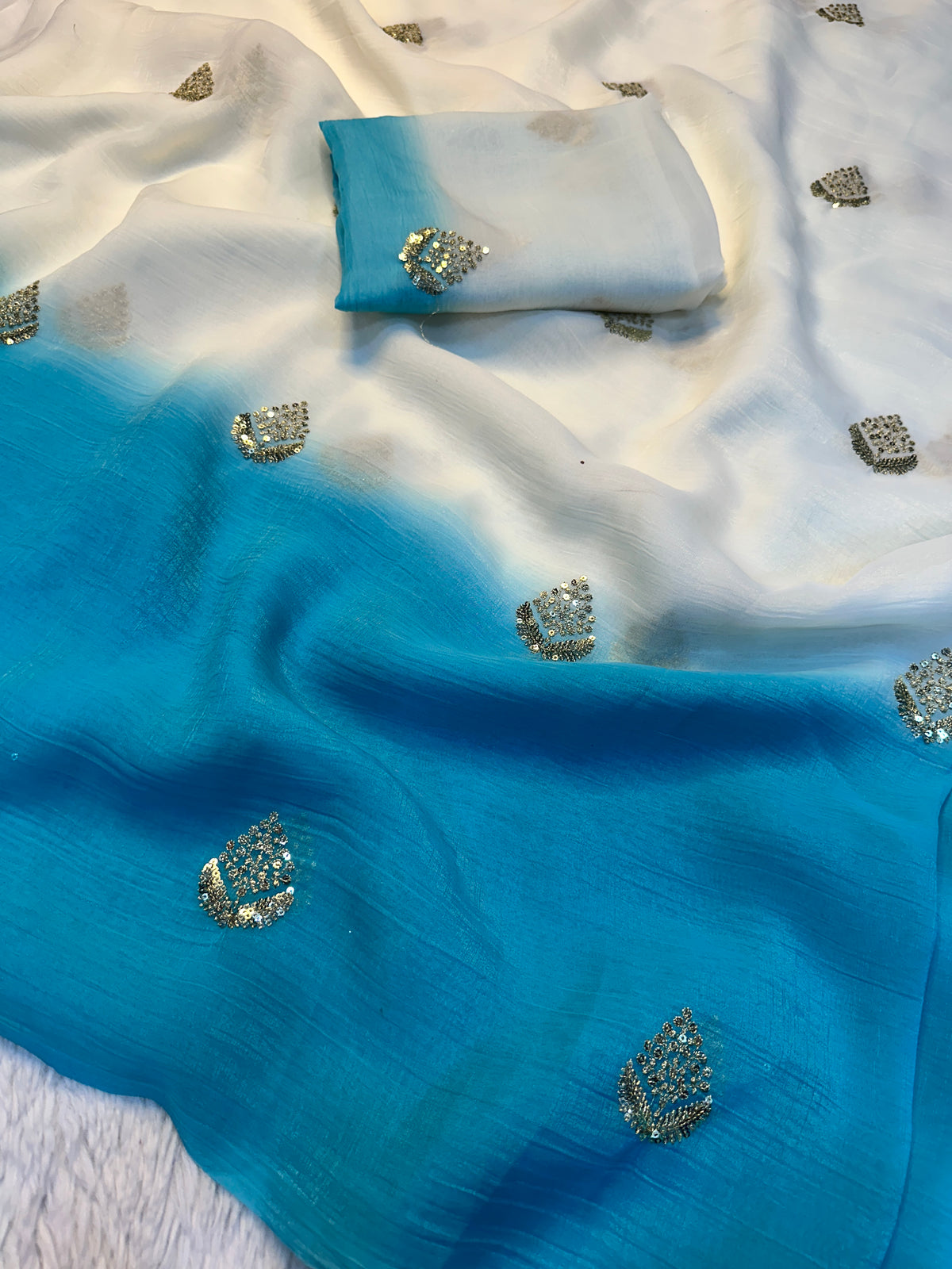 Scrupulous Function  Wear Silk Flower Handwork Butti Design Saree With Blouse Piece