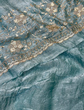 Load image into Gallery viewer, Mellifluous Festival Wear Silk Designer Saree With Heavy Beads Work Blouse Piece
