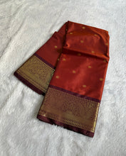 Load image into Gallery viewer, Fantabulous Function Wear Banarasi Silk Jacquard Zari Weaving Work Rich Pallu Fancy Saree With Blouse Piece
