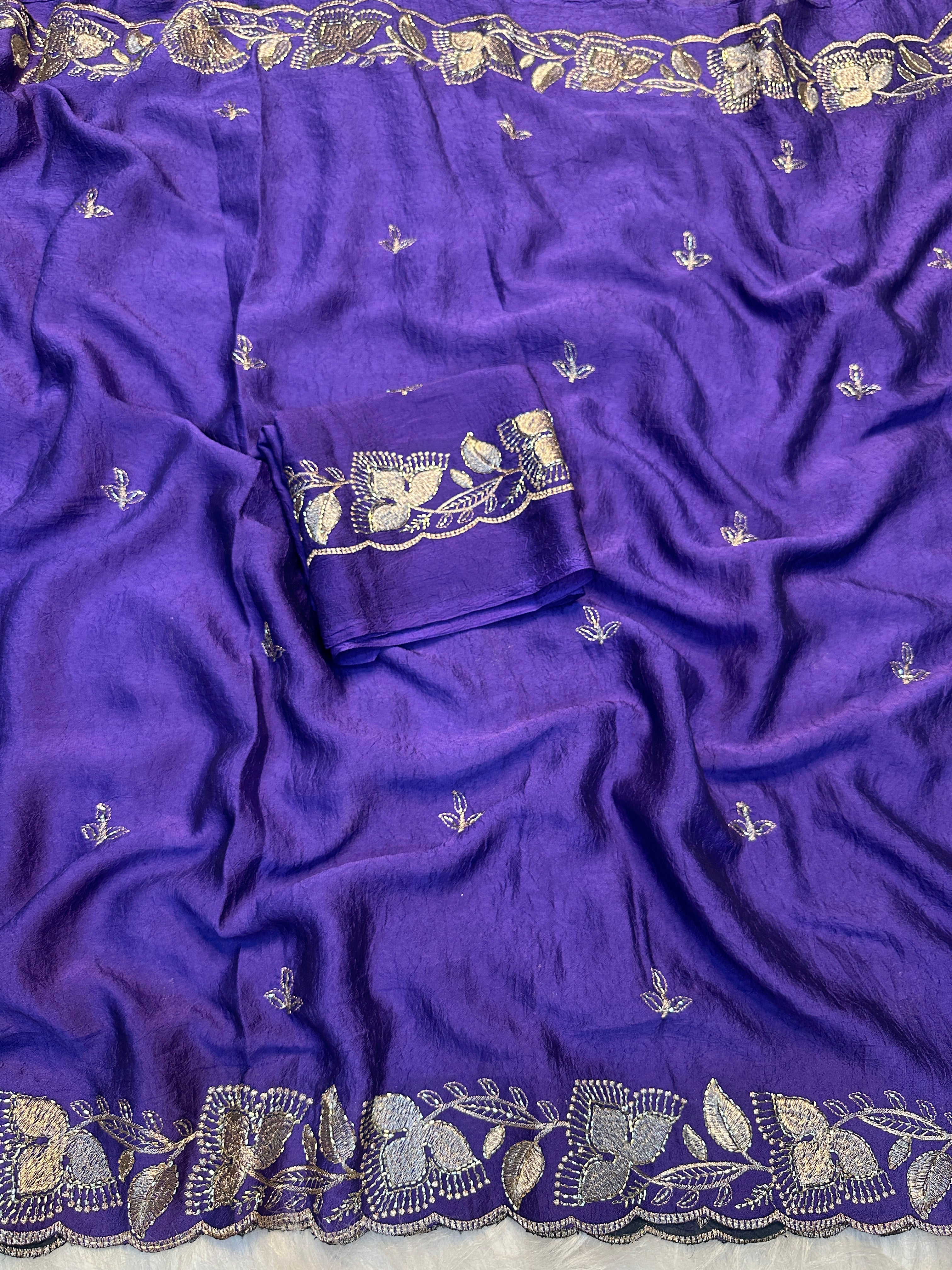 Delightful Festive Wear Soft Rangoli Crush Silk Embriodery n Sequence Work Fancy Saree With Blouse Piece