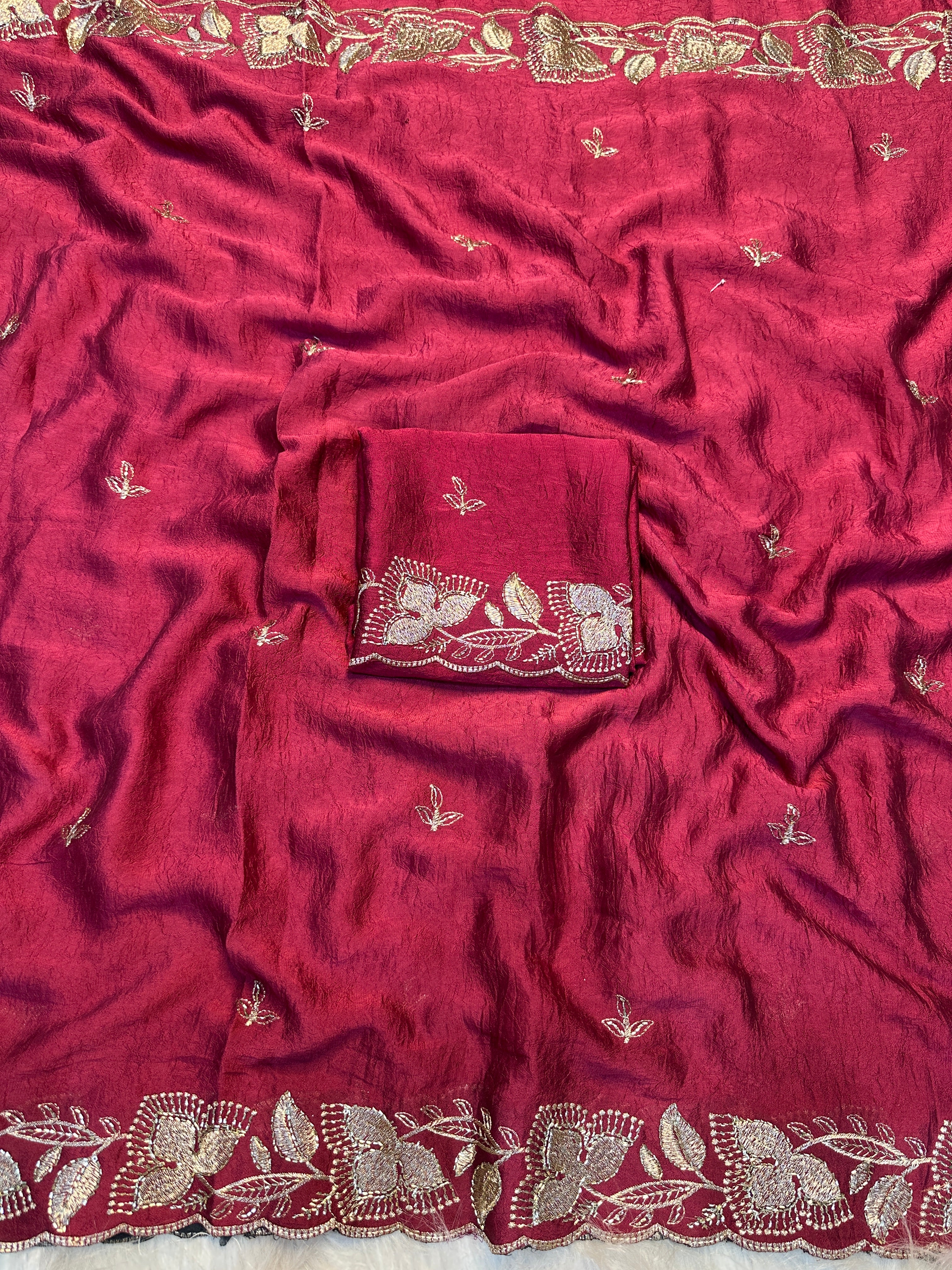 Delightful Festive Wear Soft Rangoli Crush Silk Embriodery n Sequence Work Fancy Saree With Blouse Piece
