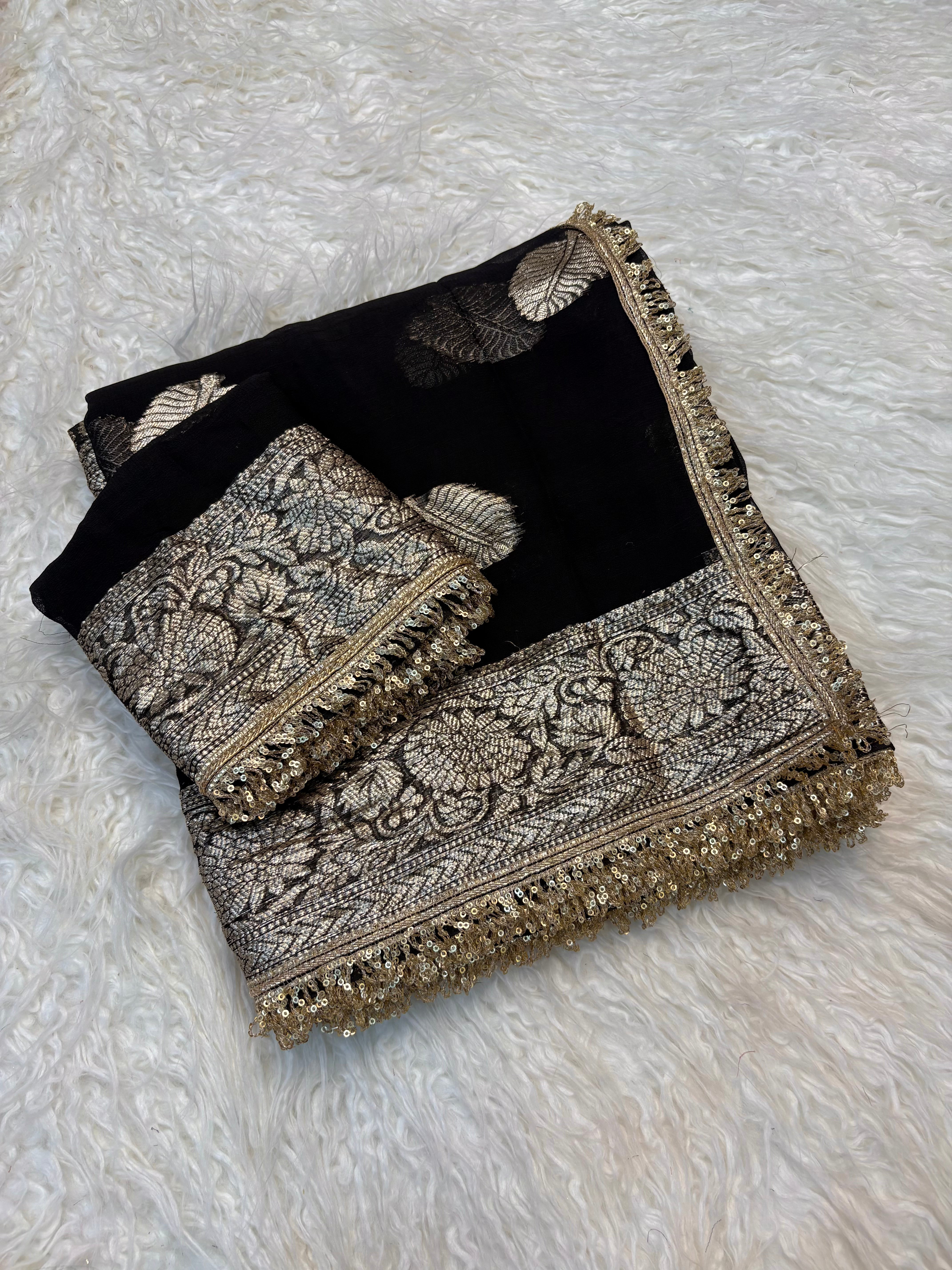 Captivating Wedding Wear Viscose Georgette Jacquard Zari Work Lace Border Designer Saree