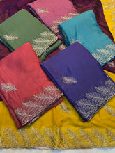 Load image into Gallery viewer, Fantabulous Festive Wear Georgette Sequence Work Fancy Saree With Contrast Blouse Piece
