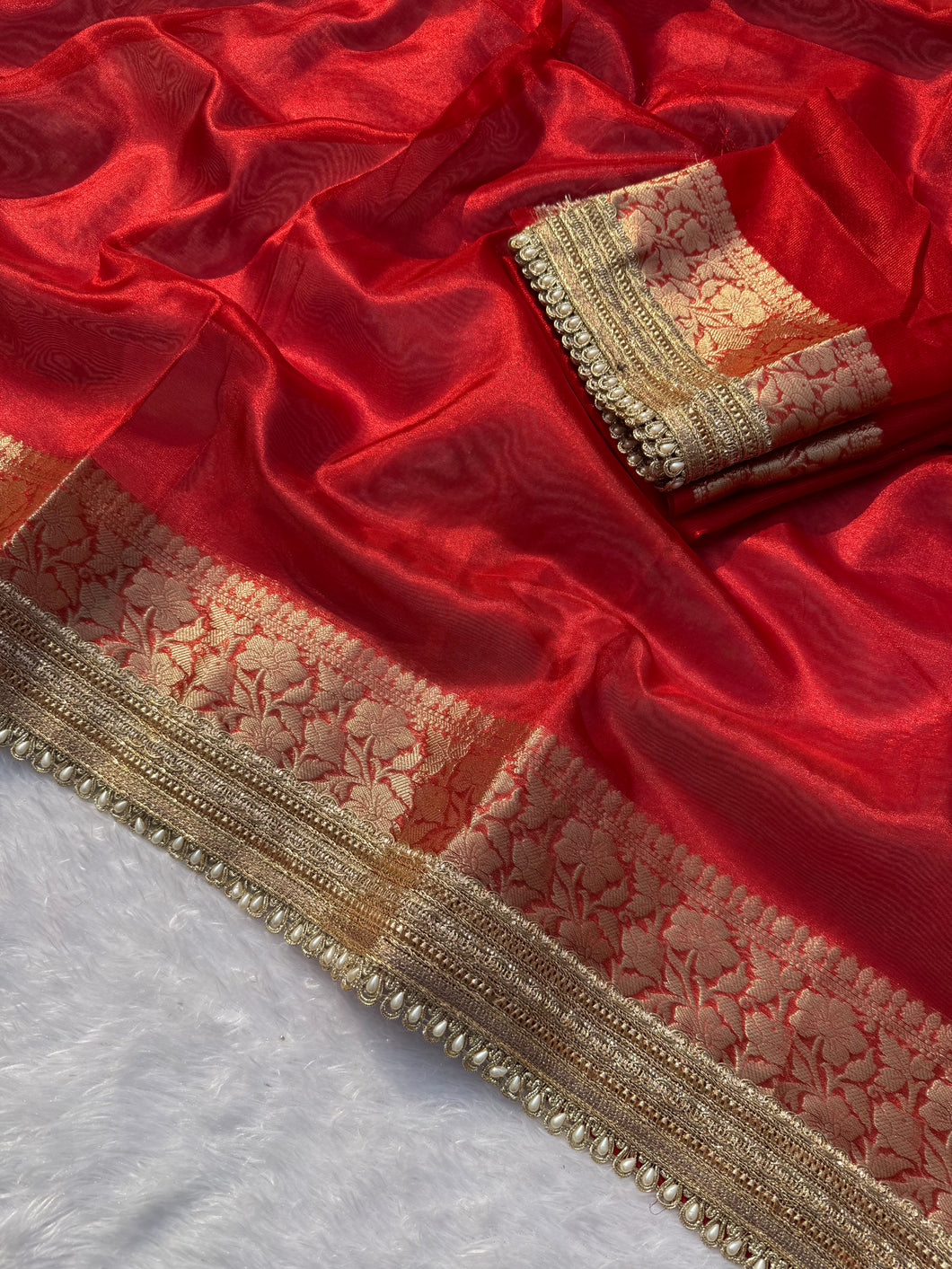 Admirable Festive Wear Red Colour Banarasi Tissue Silk Jacquard n Lace Work Fancy Designer Partywear Saree