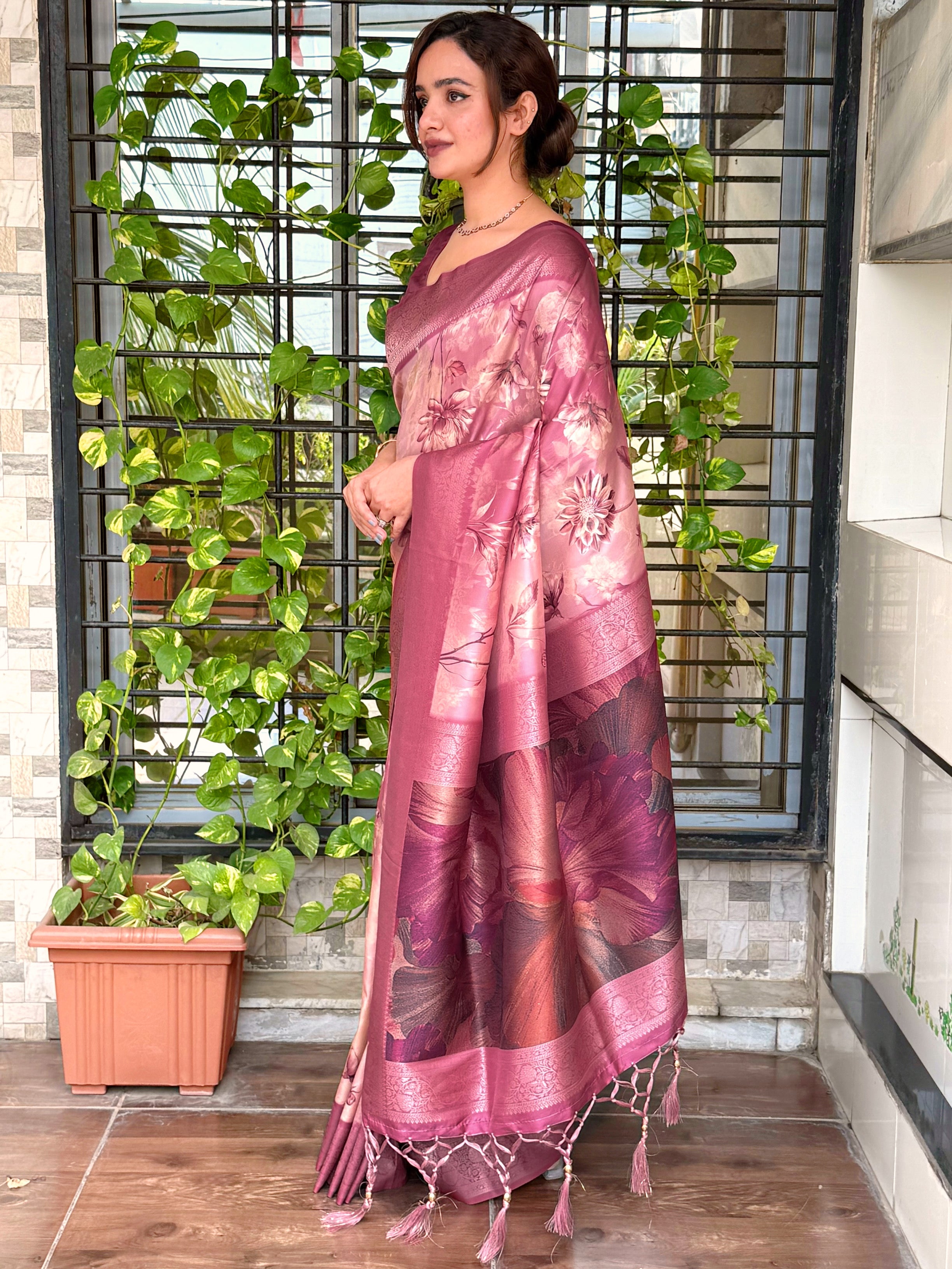 Glamorous Festive Wear Banarasi Satin Silk Jacquard Zari Border Fancy Designer Saree With Blouse Piece