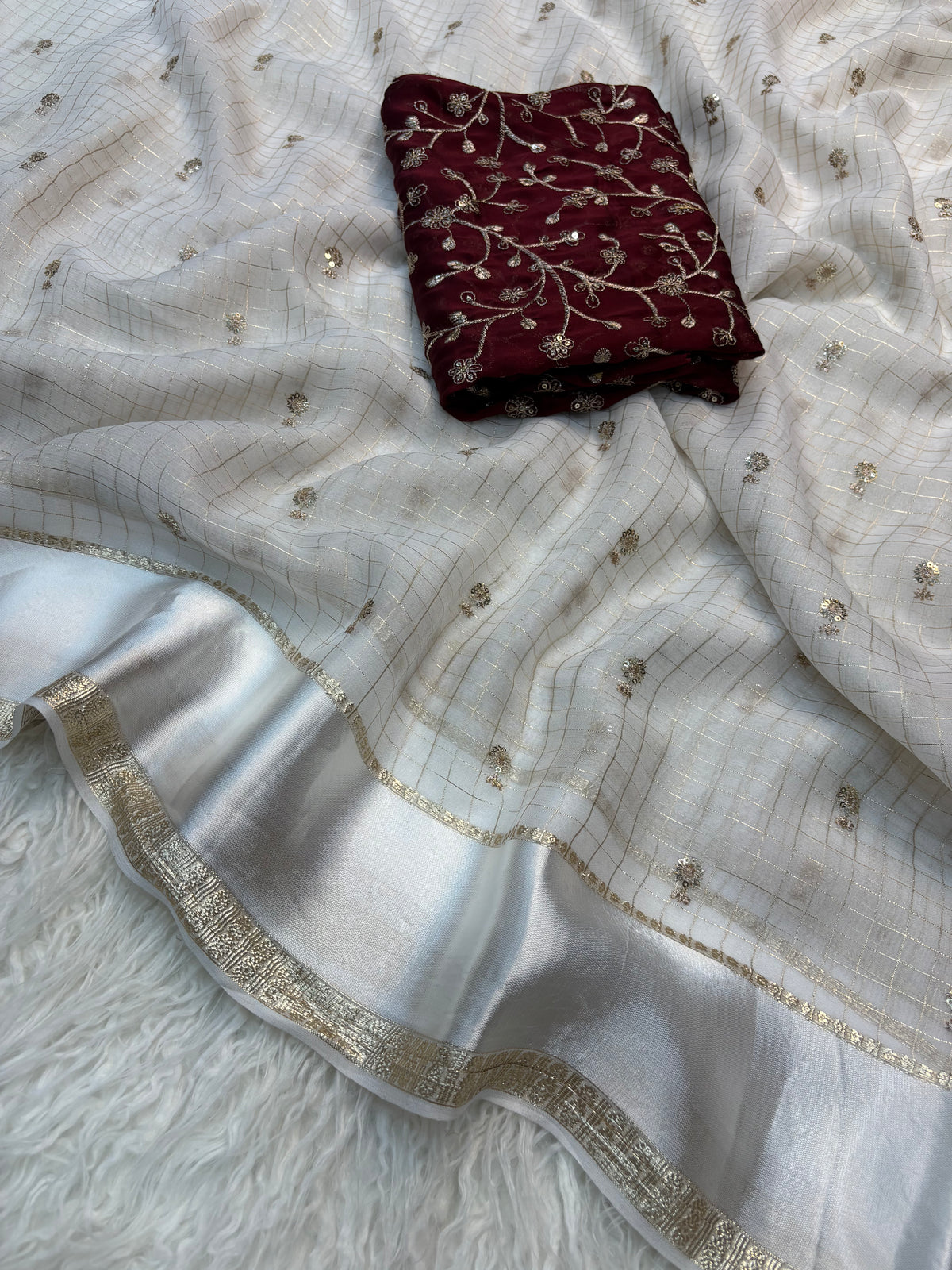 Attractive Wedding Wear Pure Soft Viscose Silk Golden Embroidered n Butti Work Fancy Designer Saree