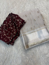 Load image into Gallery viewer, Attractive Wedding Wear Pure Soft Viscose Silk Golden Embroidered n Butti Work Fancy Designer Saree
