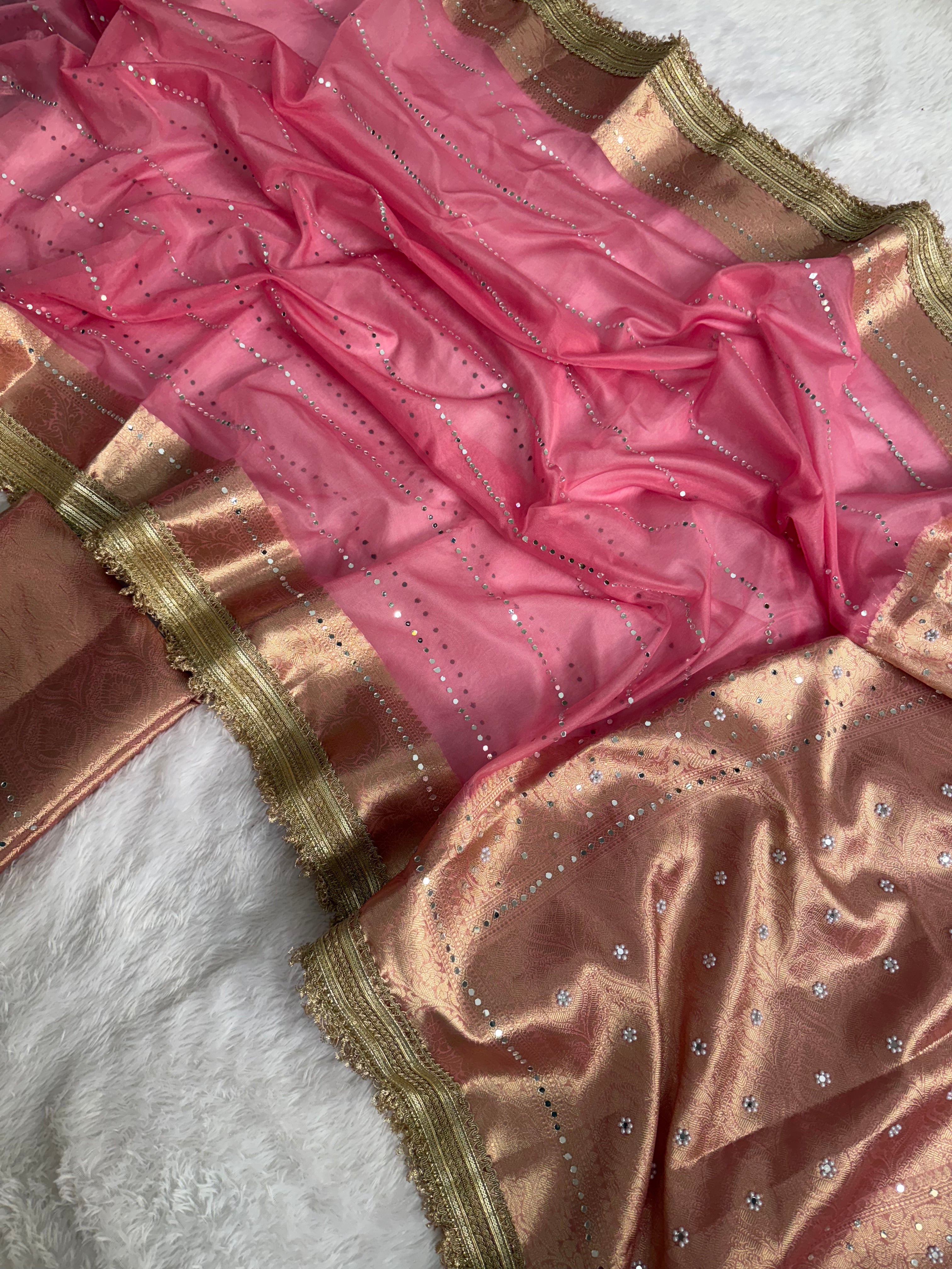 Gorgeous Wedding Wear Banarasi Organza Silk Jacquard n Heavy Lace Work Fancy Designer Saree