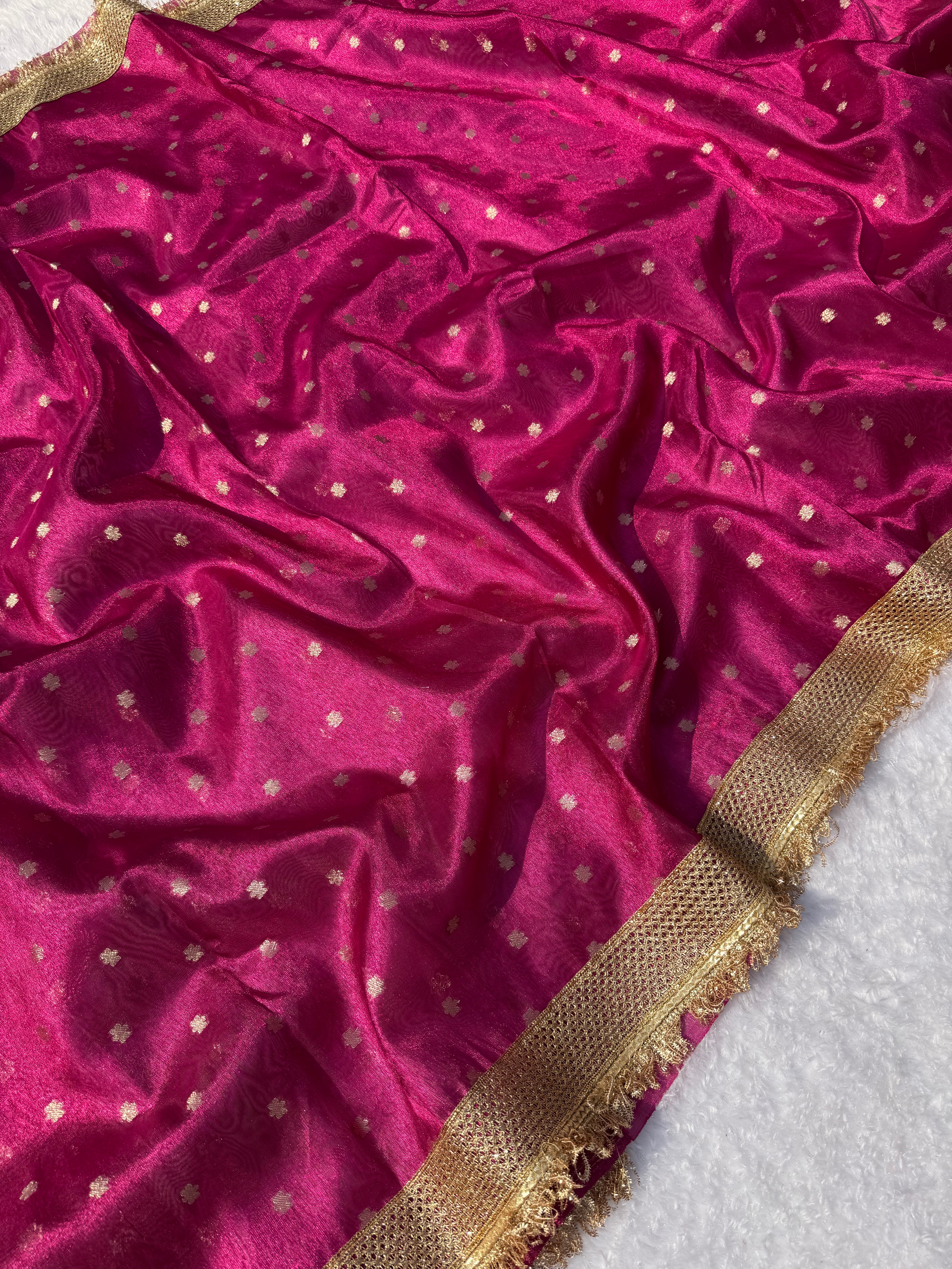 Alverina Function Wear Banarasi Tissue Silk Jaquard Zari Butti n Heavy lace Work Fancy Designer Saree For Women