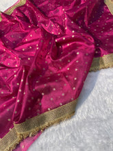 Load image into Gallery viewer, Alverina Function Wear Banarasi Tissue Silk Jaquard Zari Butti n Heavy lace Work Fancy Designer Saree For Women
