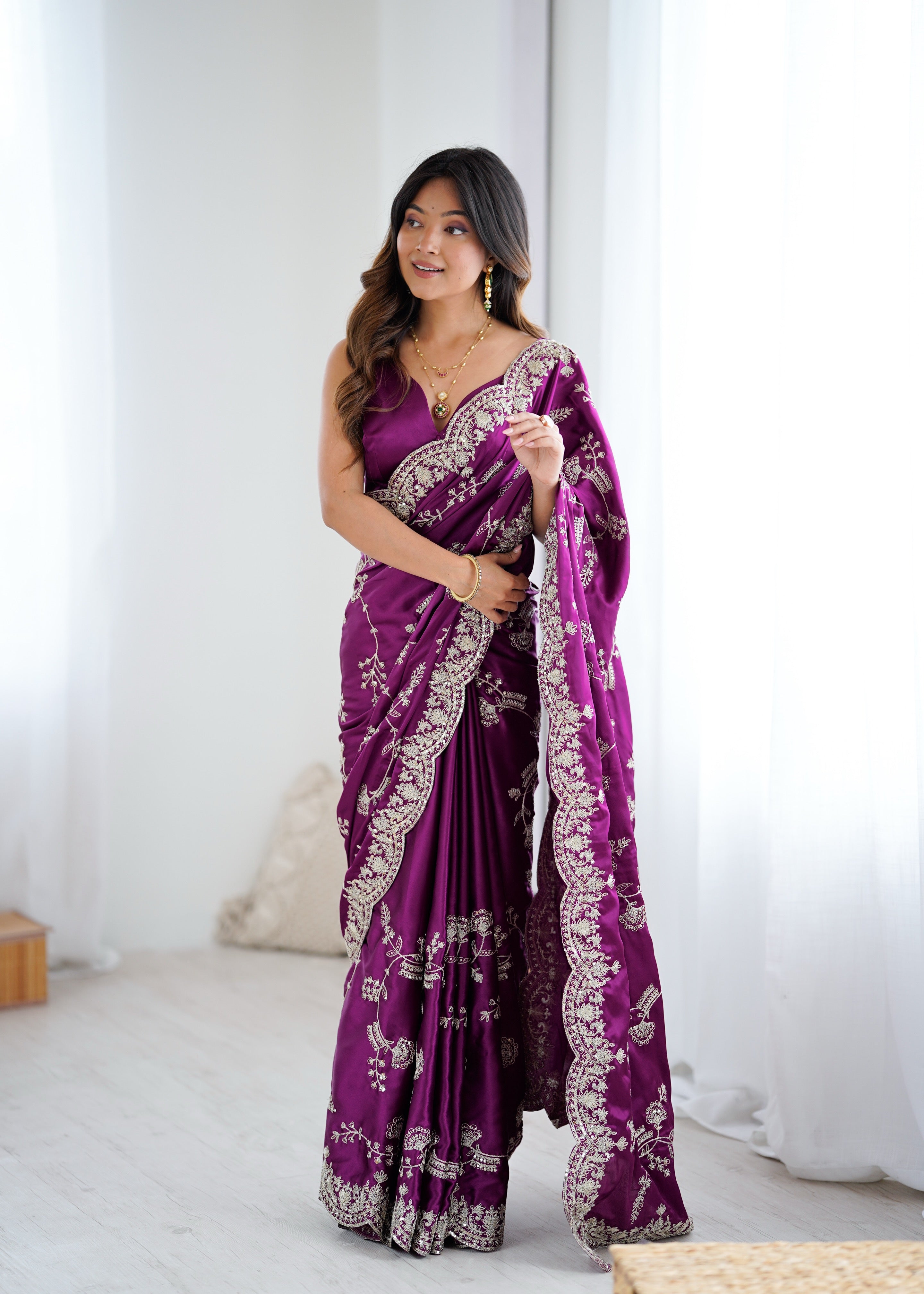 Graceful Festive Wear Silk Thread n Sequence Work Fancy Designer Saree With Blissful Unstitched Blouse