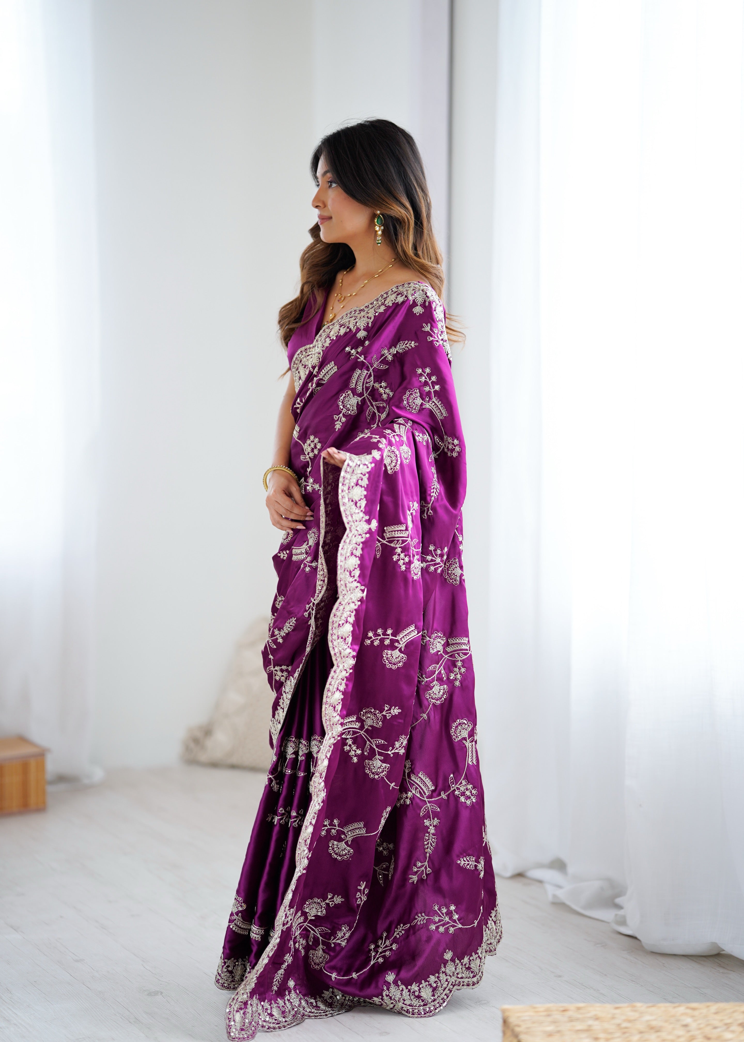 Graceful Festive Wear Silk Thread n Sequence Work Fancy Designer Saree With Blissful Unstitched Blouse