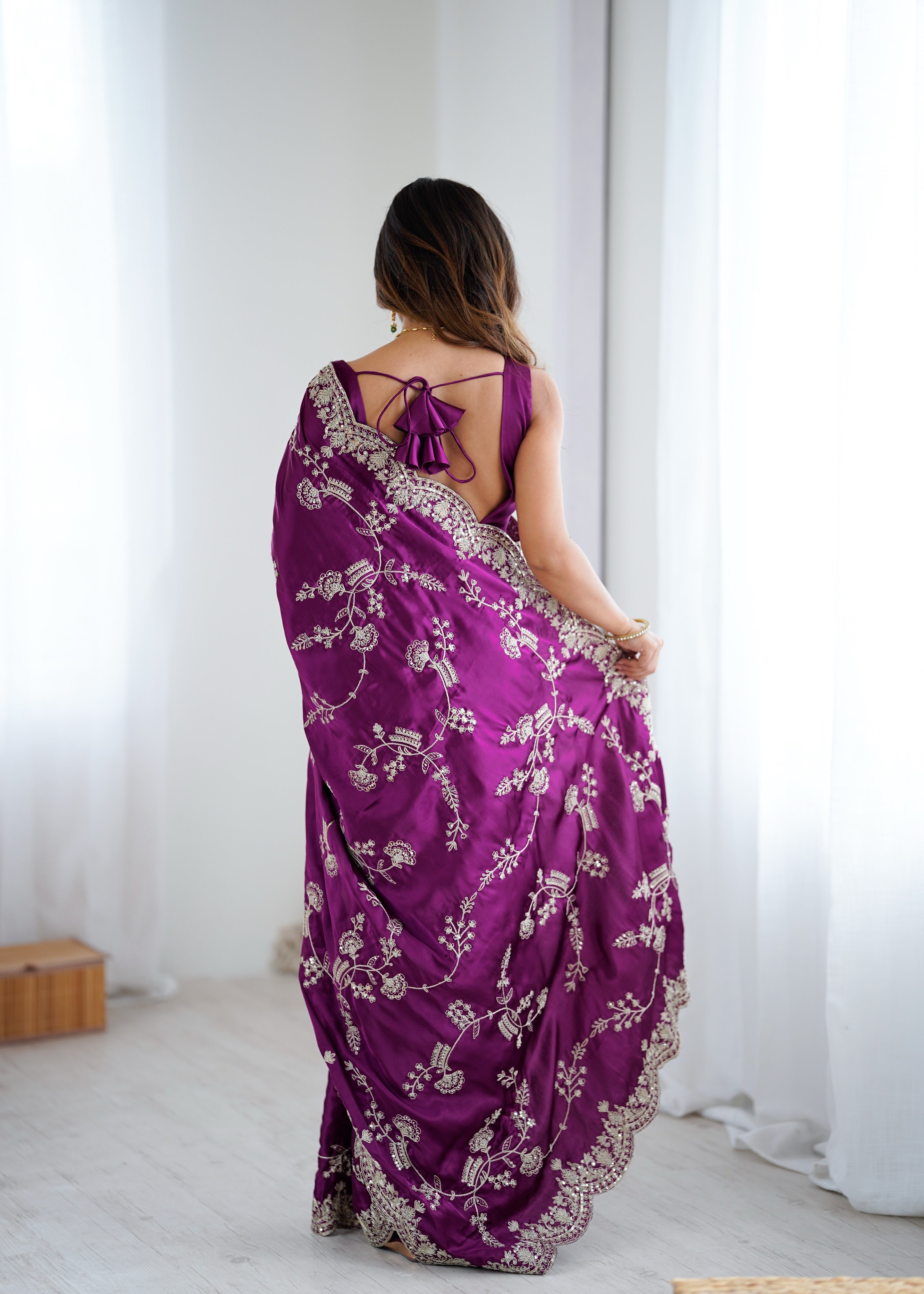 Graceful Festive Wear Silk Thread n Sequence Work Fancy Designer Saree With Blissful Unstitched Blouse
