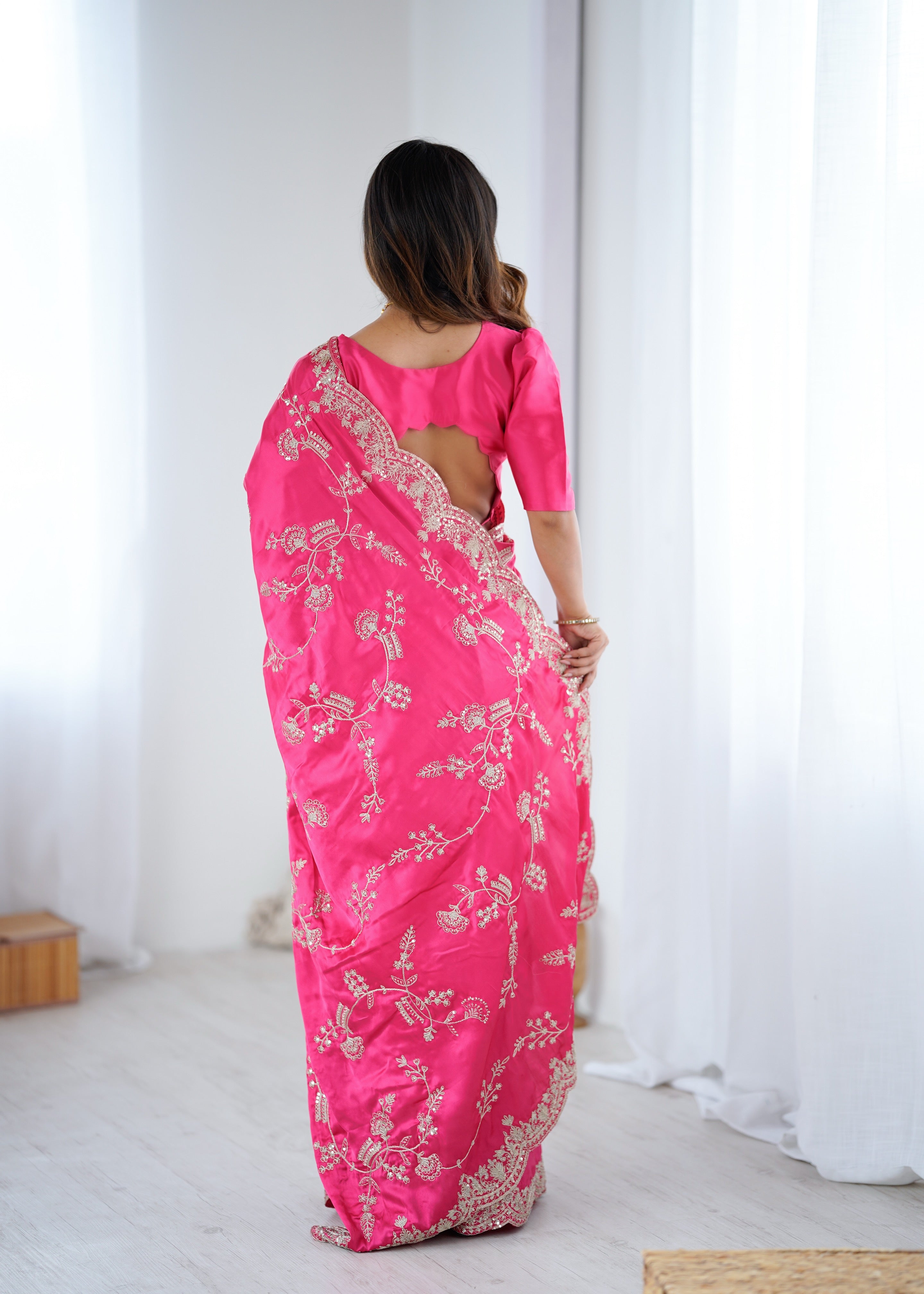 Graceful Festive Wear Silk Thread n Sequence Work Fancy Designer Saree With Blissful Unstitched Blouse
