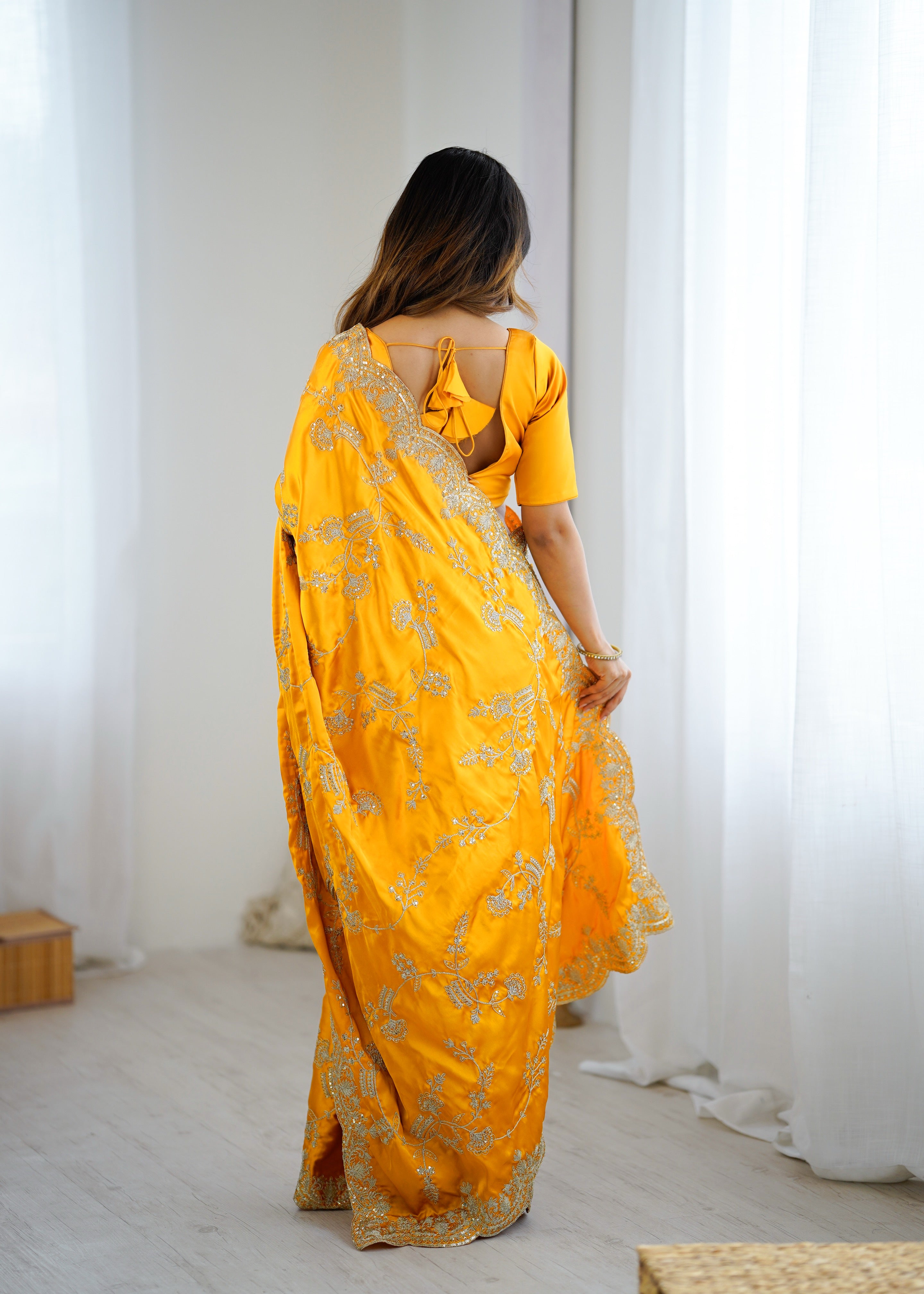 Graceful Festive Wear Silk Thread n Sequence Work Fancy Designer Saree With Blissful Unstitched Blouse