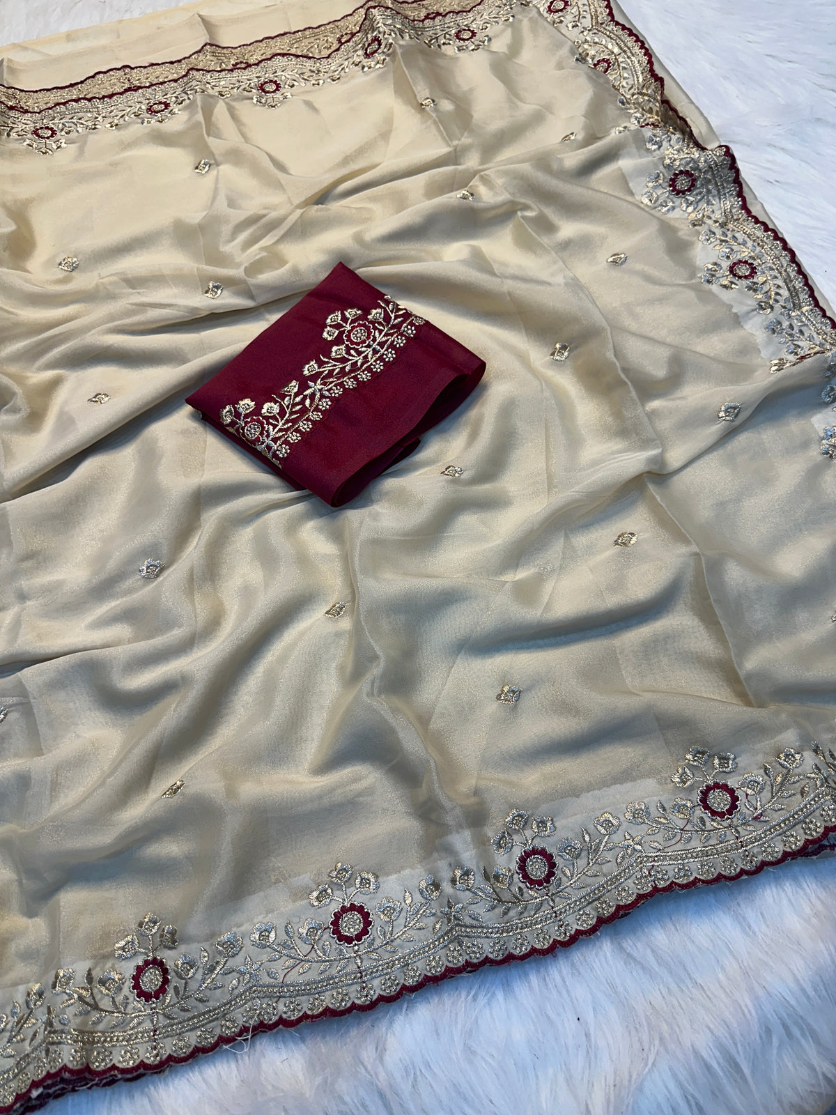 Graceful Party Wear Georgette Multi Embroidery n Thread Work Fancy Saree With Ravishing Blouse Piece