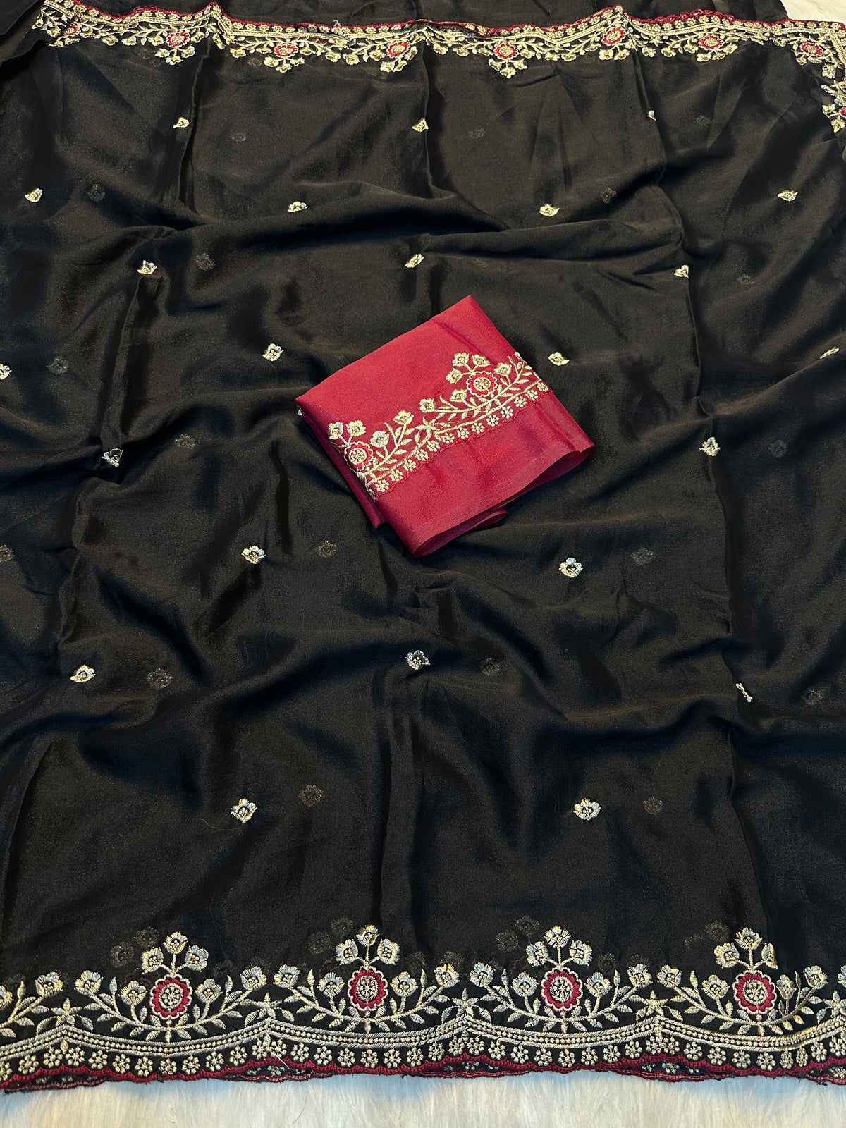 Graceful Party Wear Georgette Multi Embroidery n Thread Work Fancy Saree With Ravishing Blouse Piece