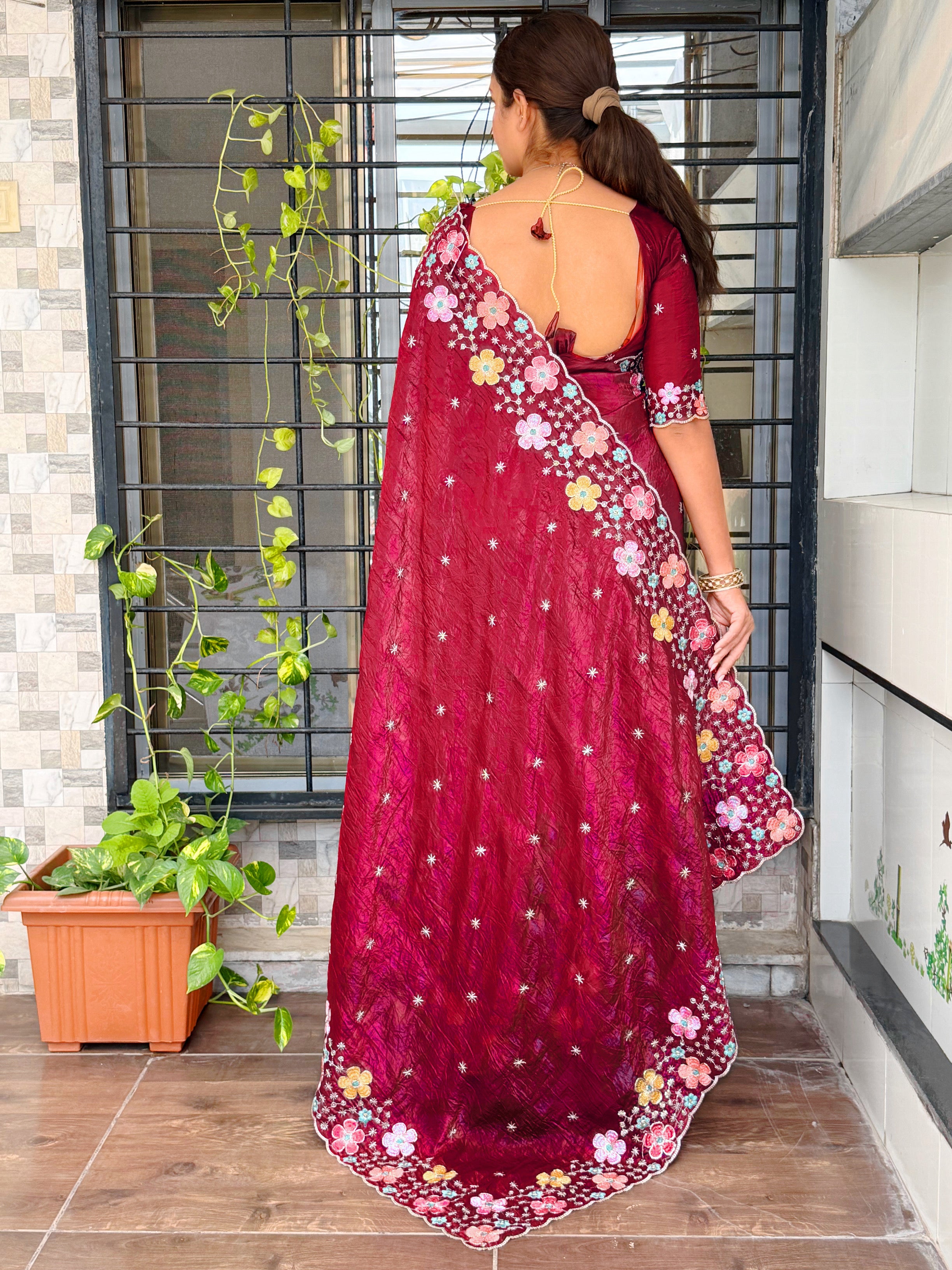 Sumptuous Sufi Silk Crush Thread n Sequence Beads Work Fancy Designer Saree With Exquisite Blouse Piece