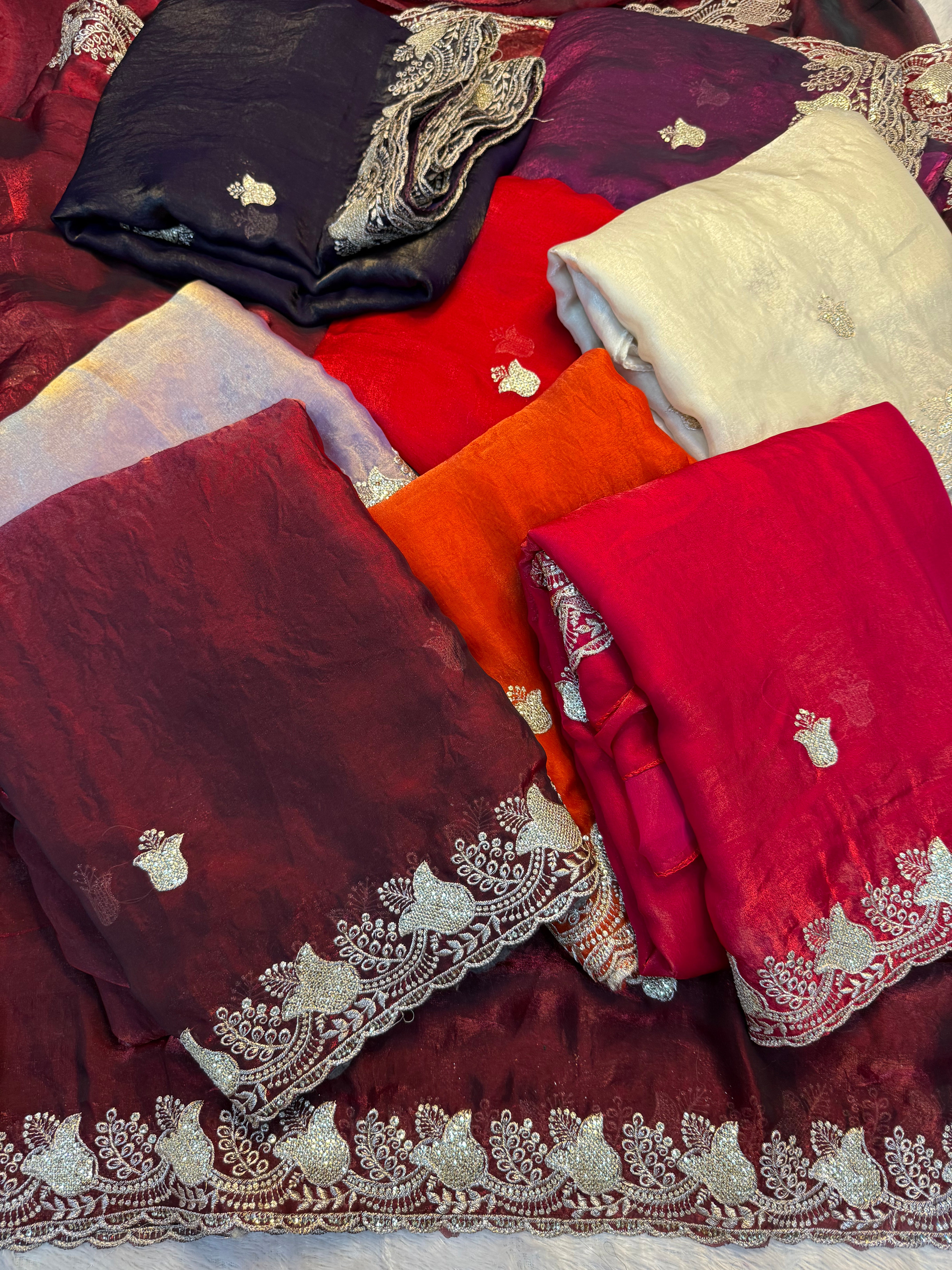 Delightful Festive Wear Silk Multi Thread n Sequence Embroidery Work Fancy Designer Saree With Blouse Piece